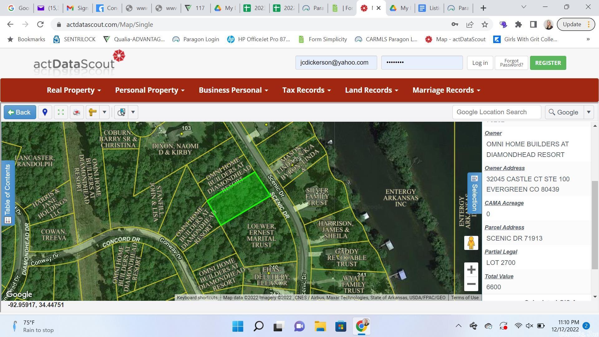 Beautiful wooded lot that is easy to build on in the LAKESIDE SCHOOL DISTRICT. Situated close to all the amenities of Diamondhead -18 hole PGA golf course, pool, park, tennis/basketball courts, disc golf course, clubhouse, restaurant.