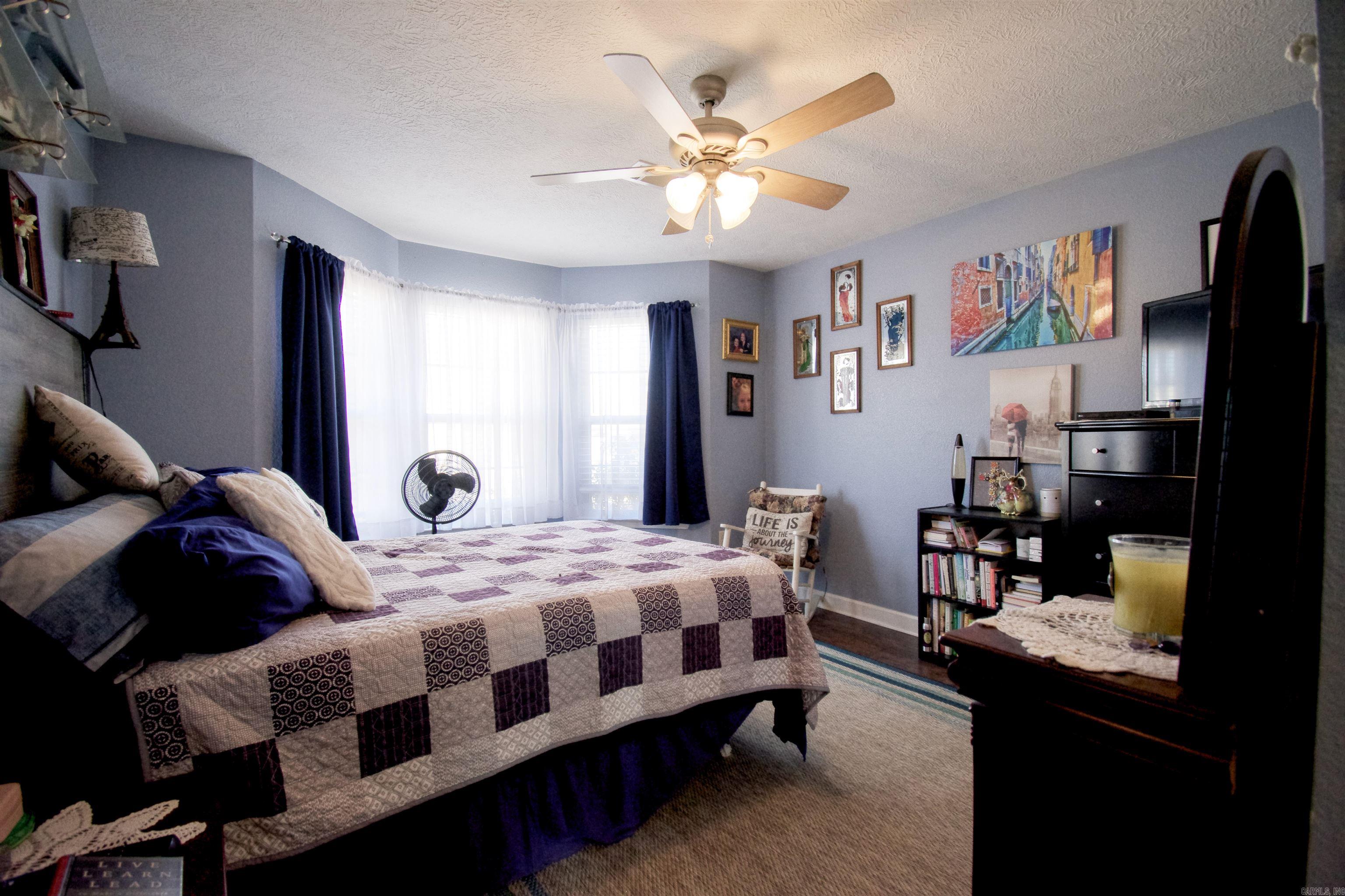 JEWELS ESTATES - Residential