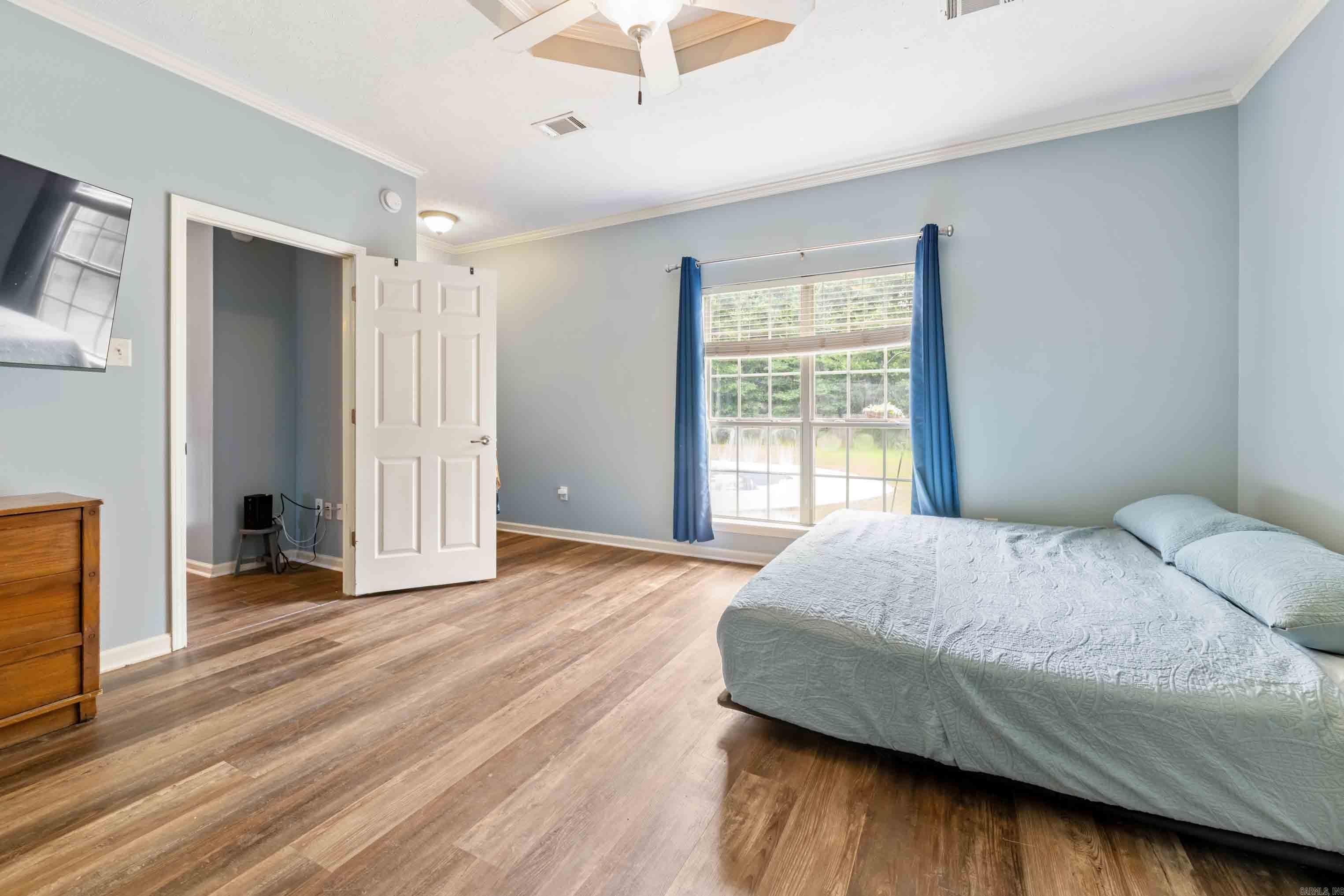 CLUB CREEK - Residential