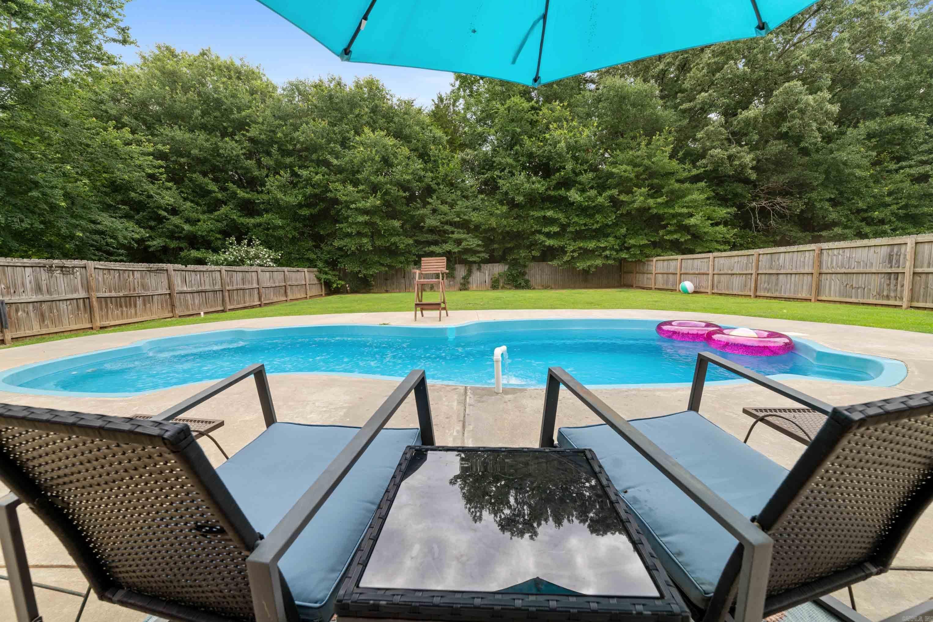 CLUB CREEK - Residential