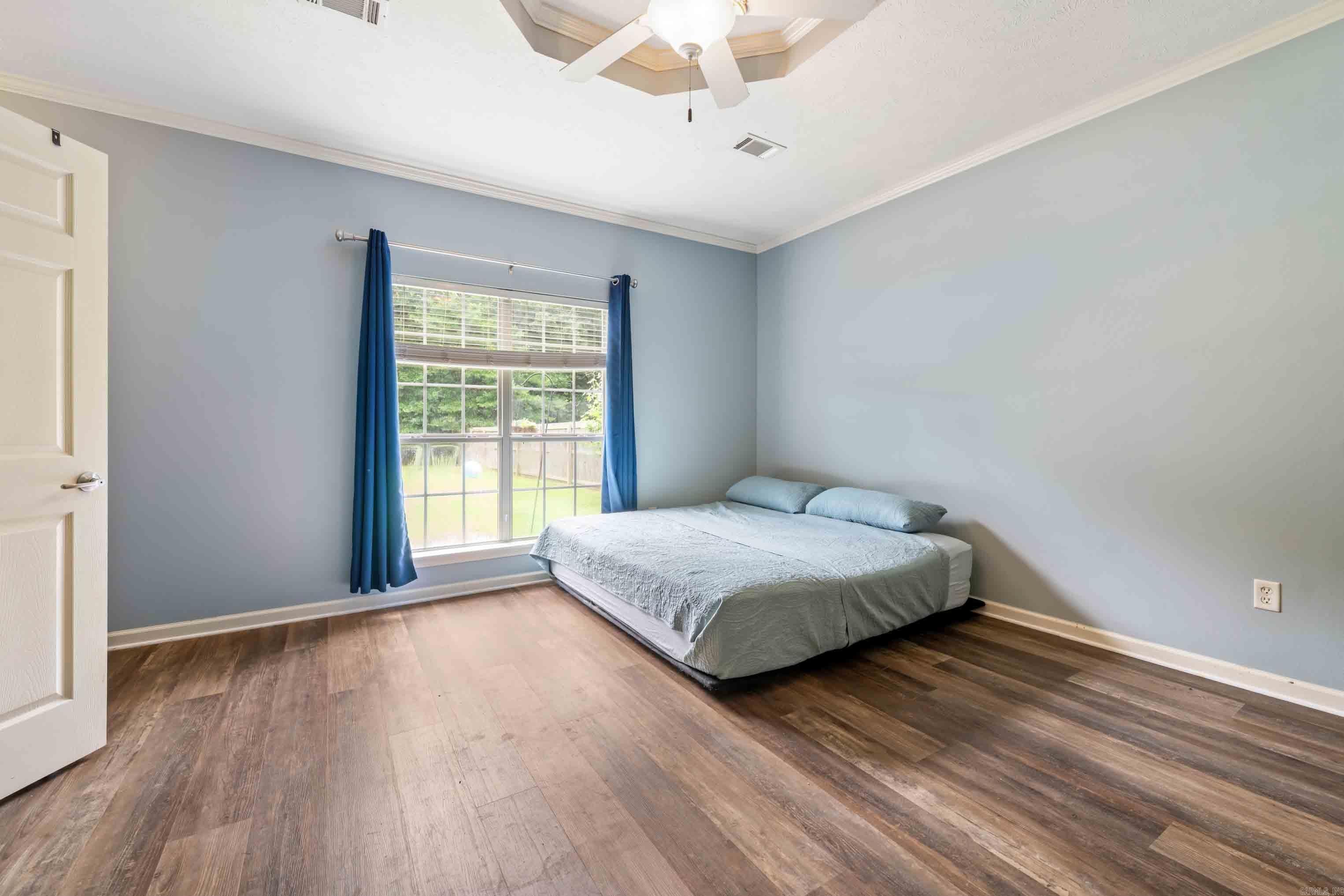 CLUB CREEK - Residential