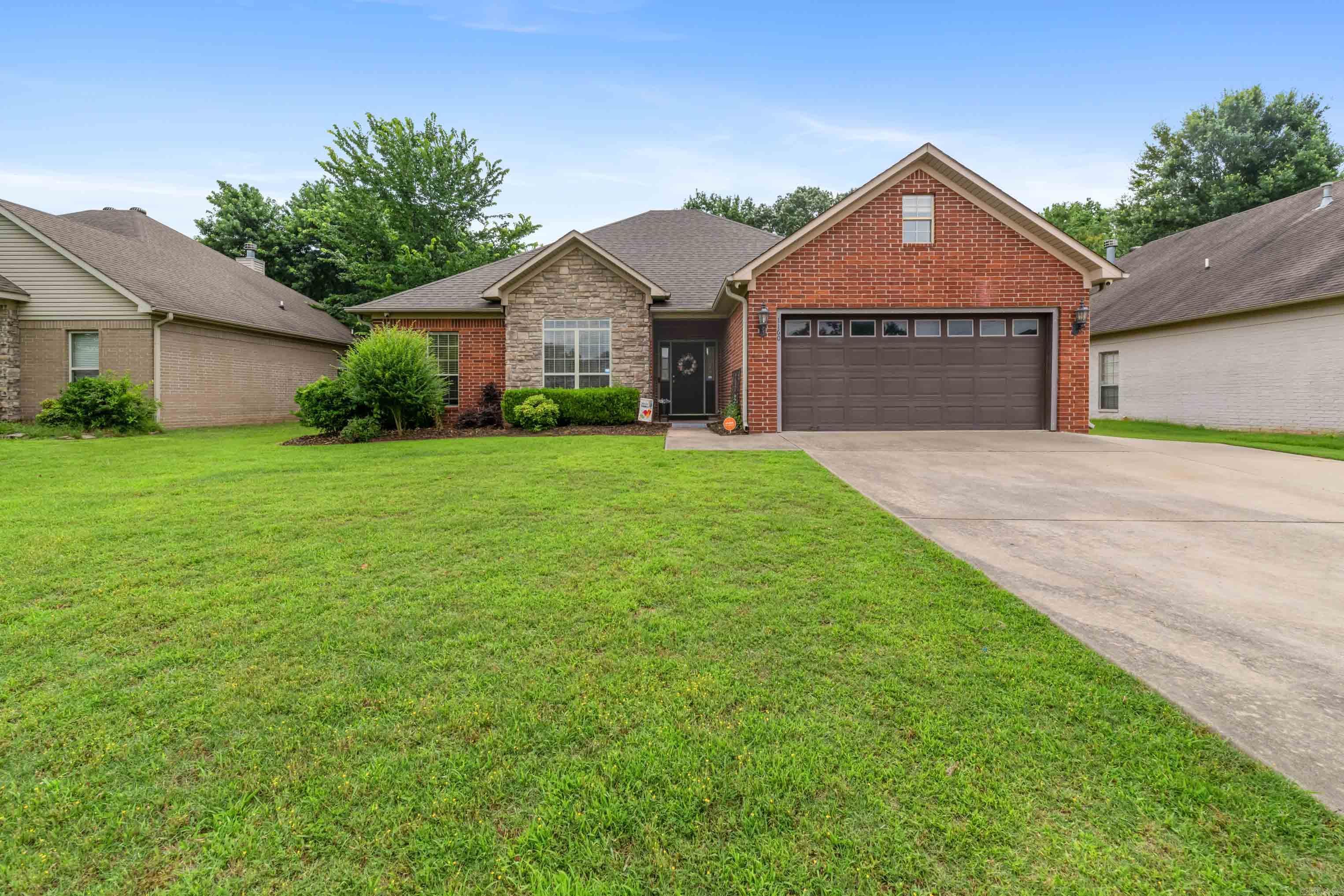 CLUB CREEK - Residential