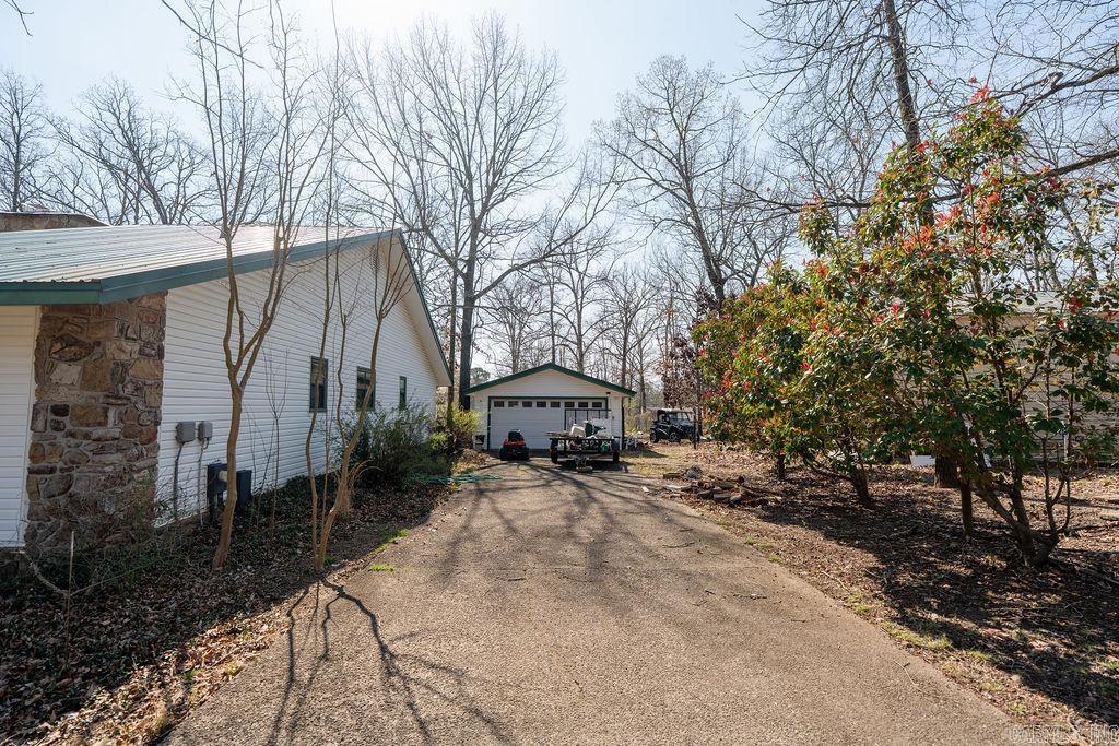 MYSTIC ISLE - Residential