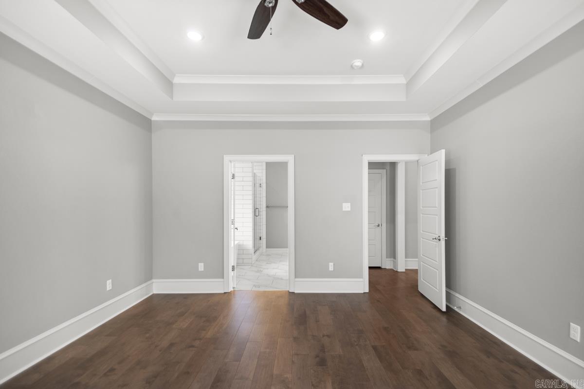 CHENAL VALLEY EPERNAY PLACE - Residential