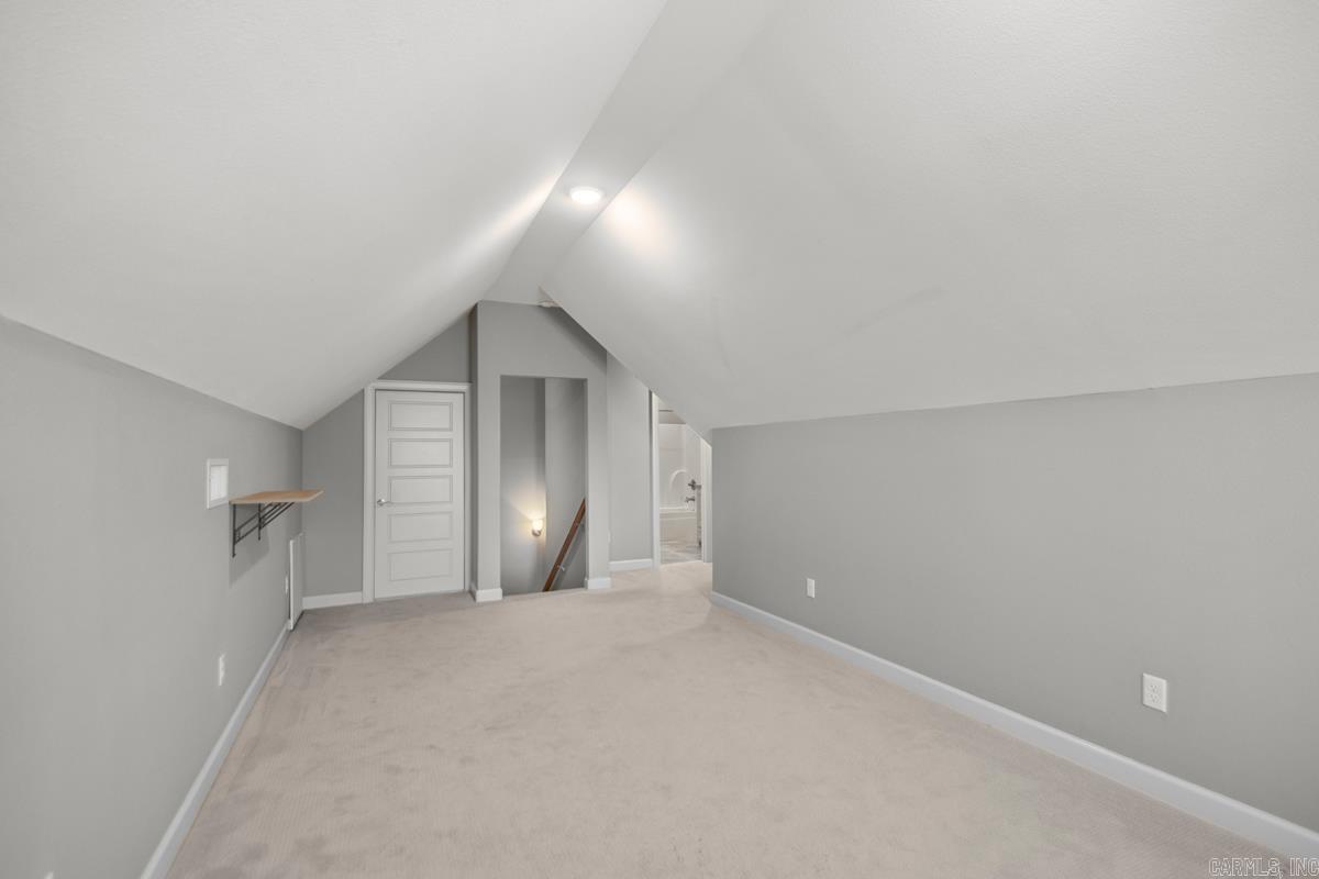 CHENAL VALLEY EPERNAY PLACE - Residential