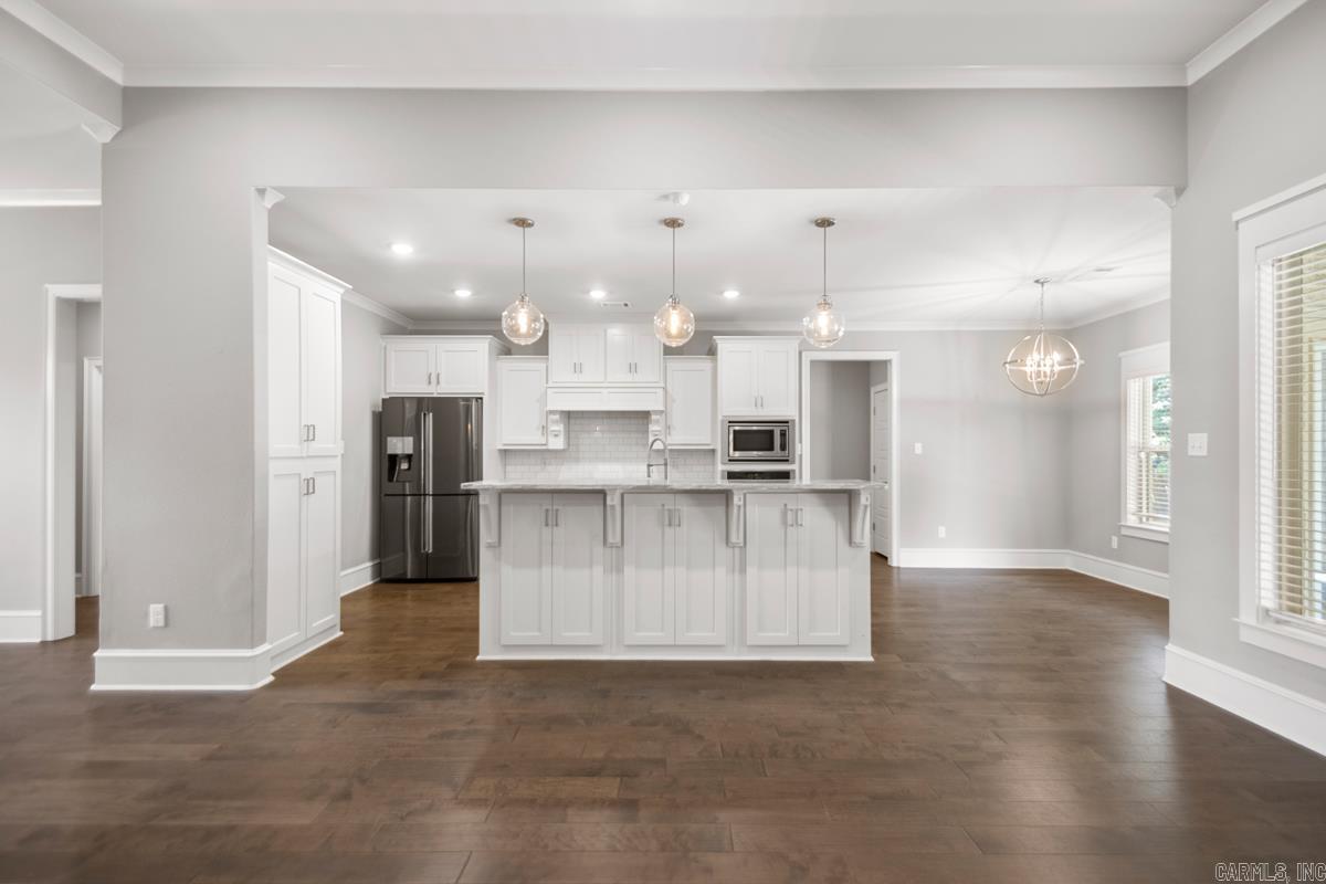 CHENAL VALLEY EPERNAY PLACE - Residential