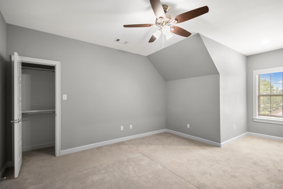 CHENAL VALLEY EPERNAY PLACE - Residential
