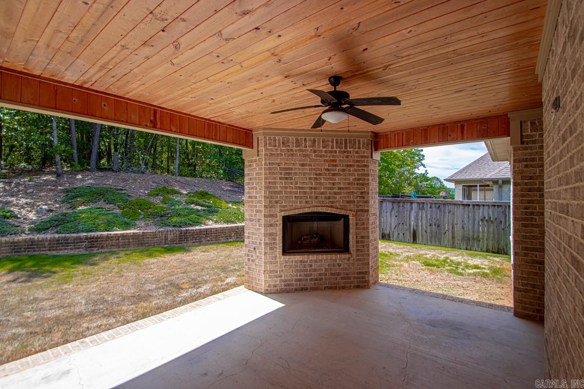 CHENAL VALLEY EPERNAY PLACE - Residential