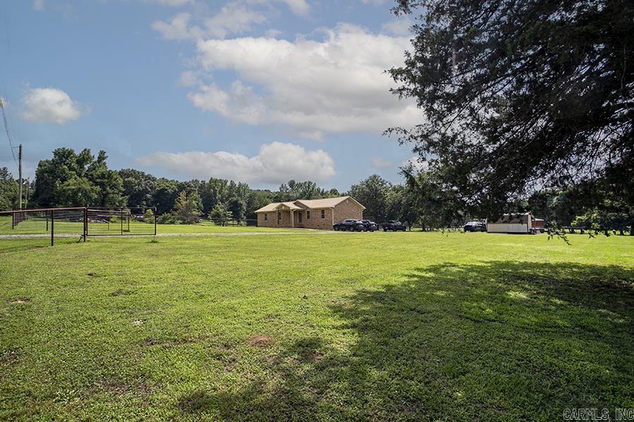 HIDDEN VALLEY - Residential