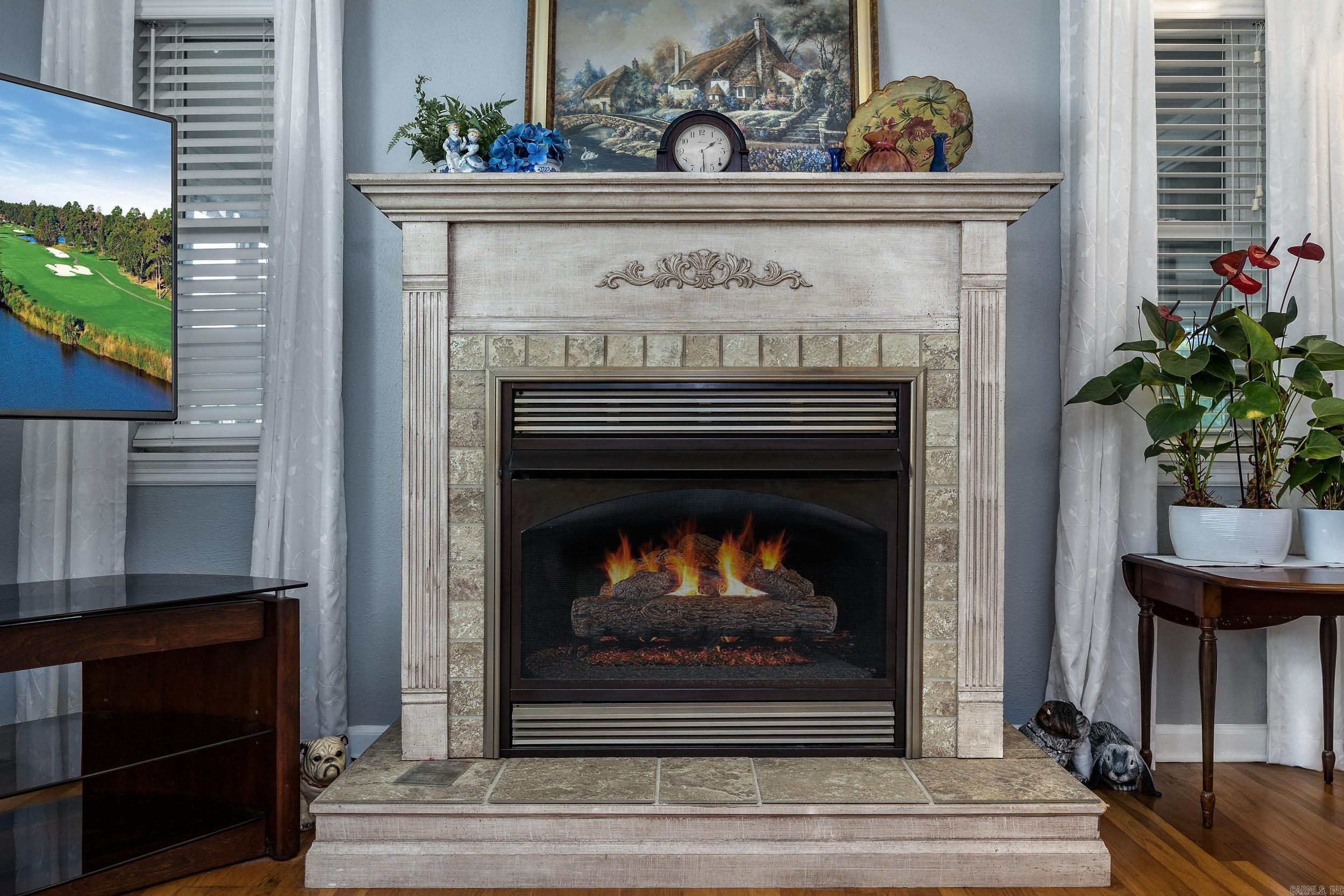 KINGWOOD PLACE - Residential