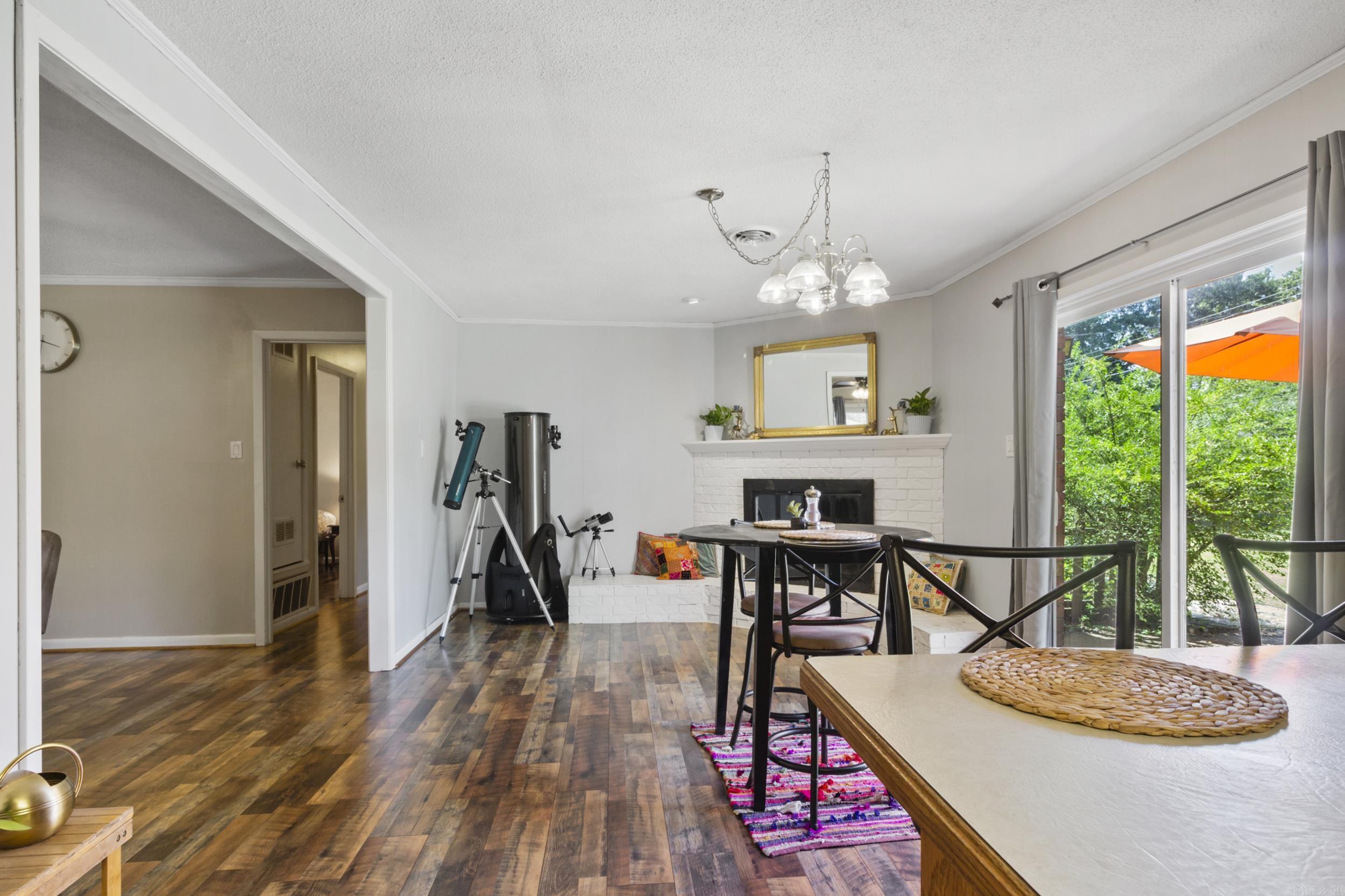 Cloverdale - Residential