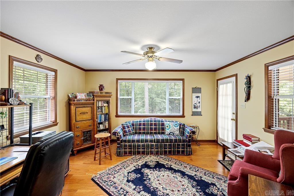 HICKORY HILLS - Residential