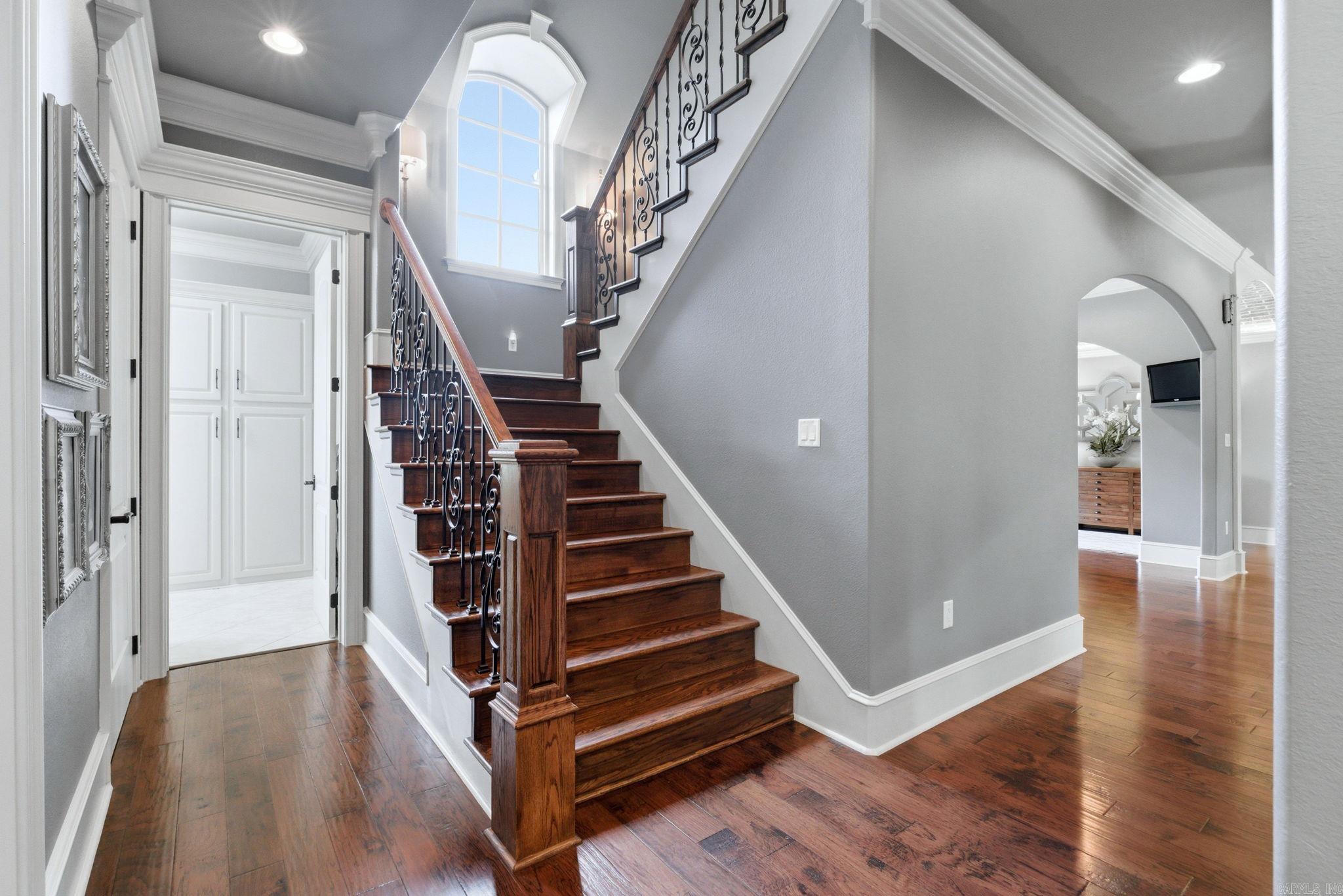 HUNTERS CHASE ESTATES - Residential