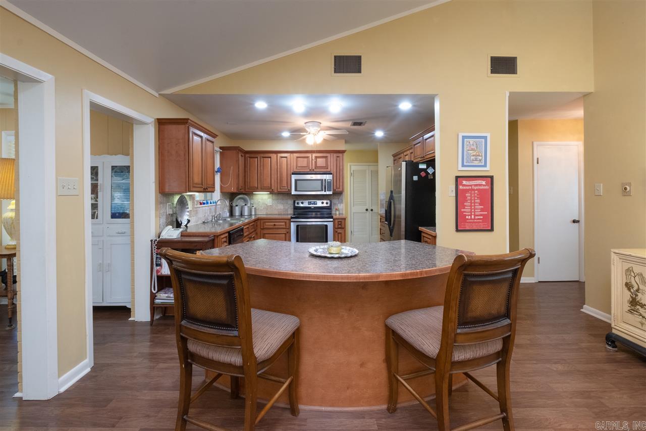 BANISTER REPLAT OF HERITAGE - Residential