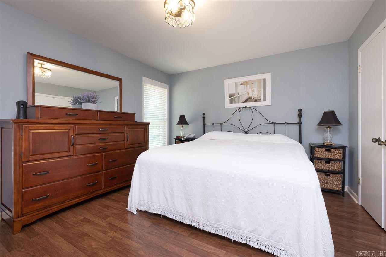 BANISTER REPLAT OF HERITAGE - Residential