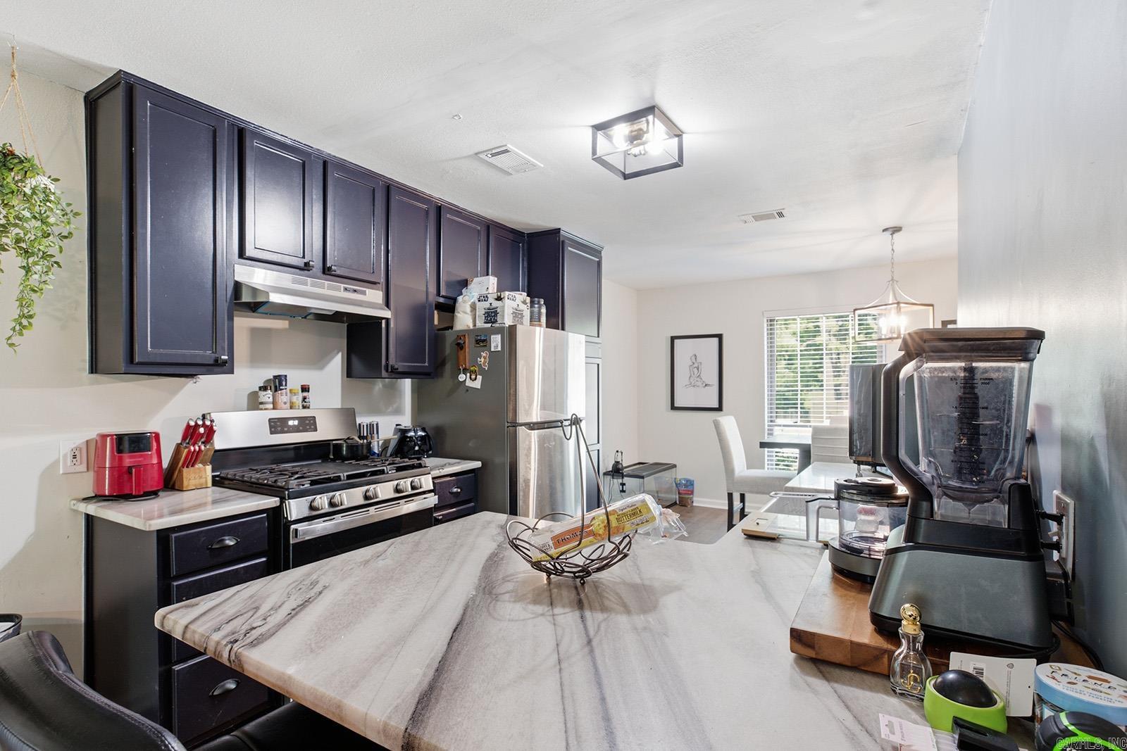 CREEKDALE - Residential