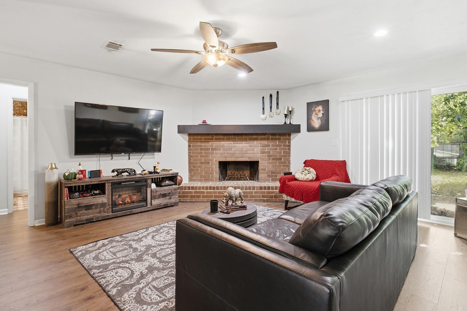 CREEKDALE - Residential