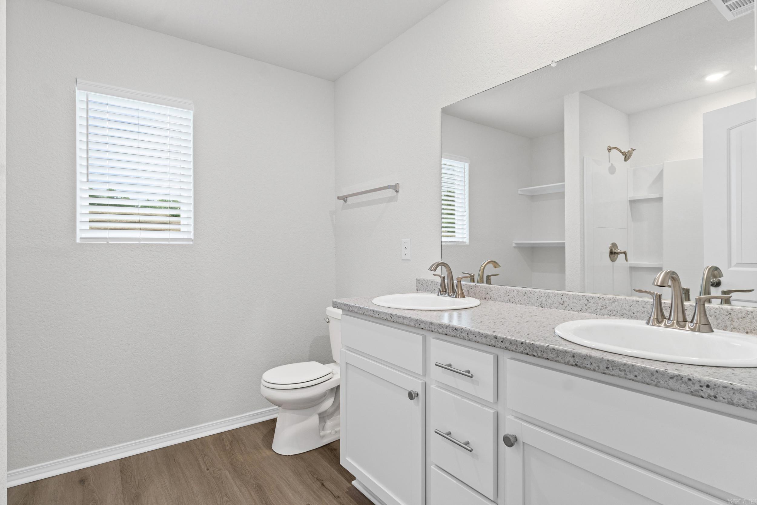 DEERFIELD ESTATES - Residential