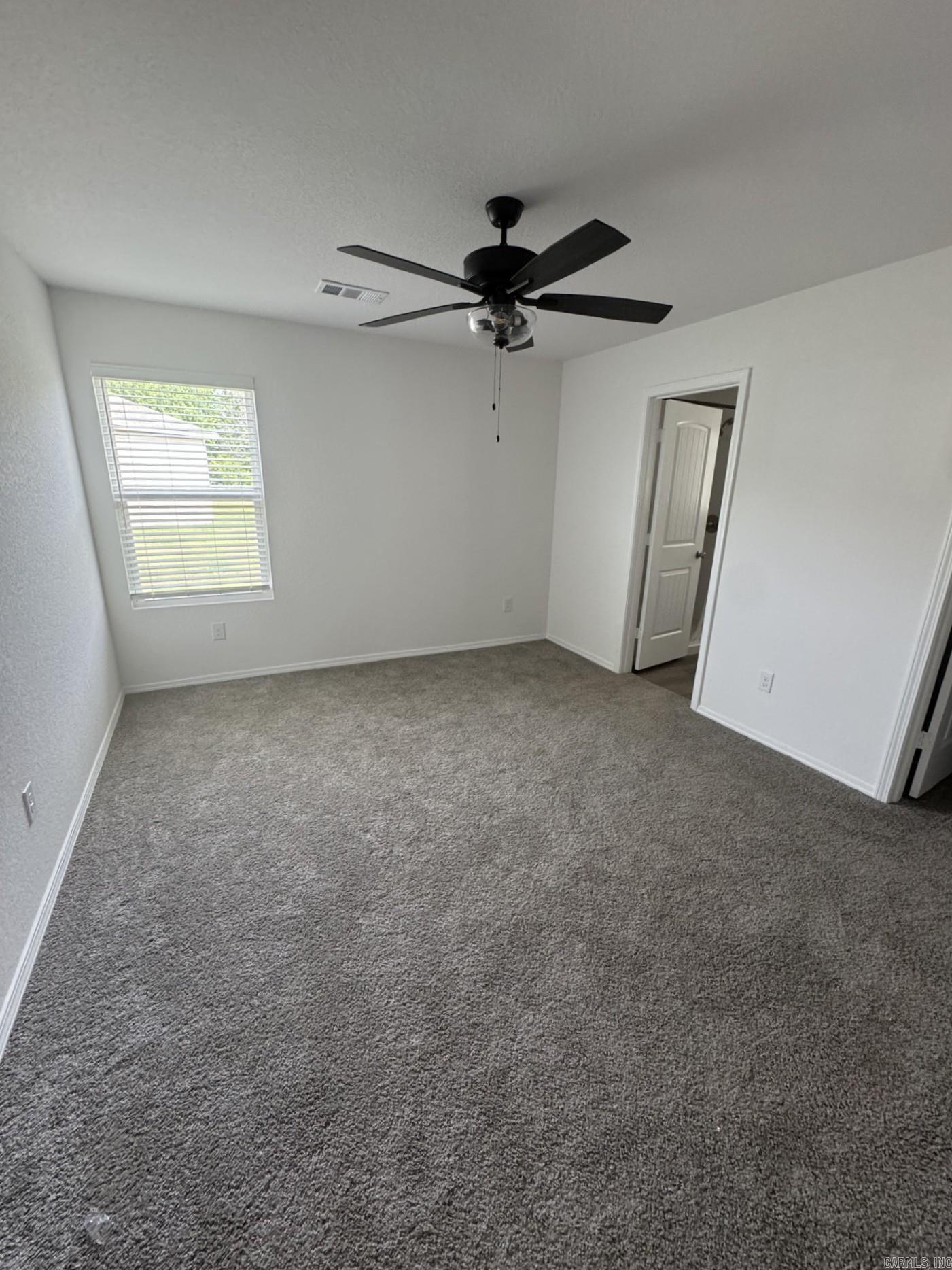 DEERFIELD ESTATES - Residential