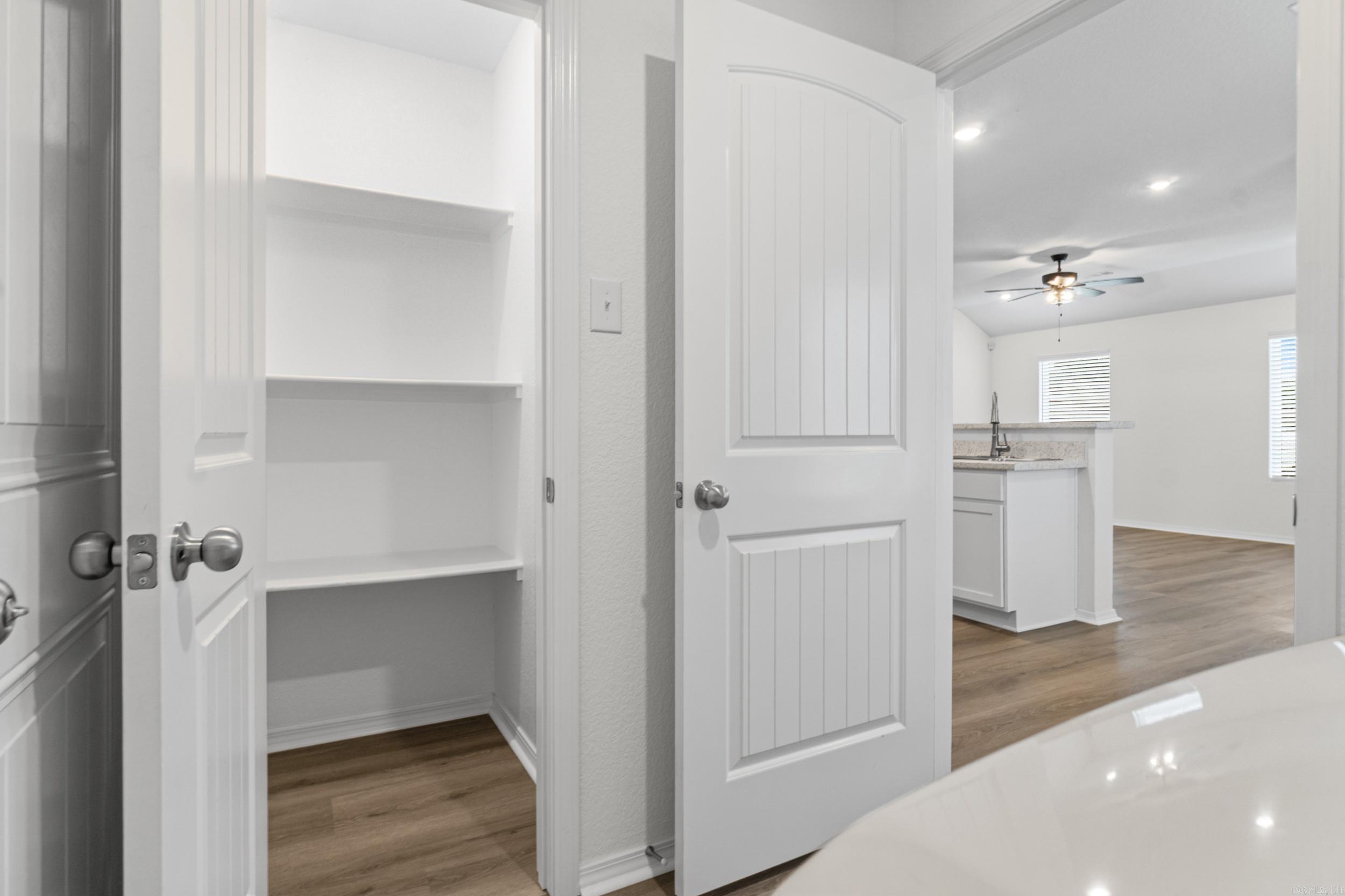 DEERFIELD ESTATES - Residential