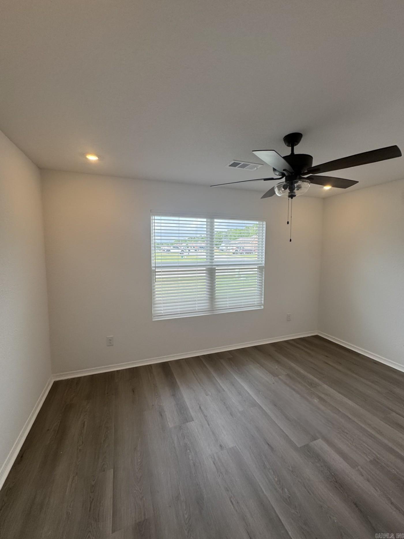 DEERFIELD ESTATES - Residential