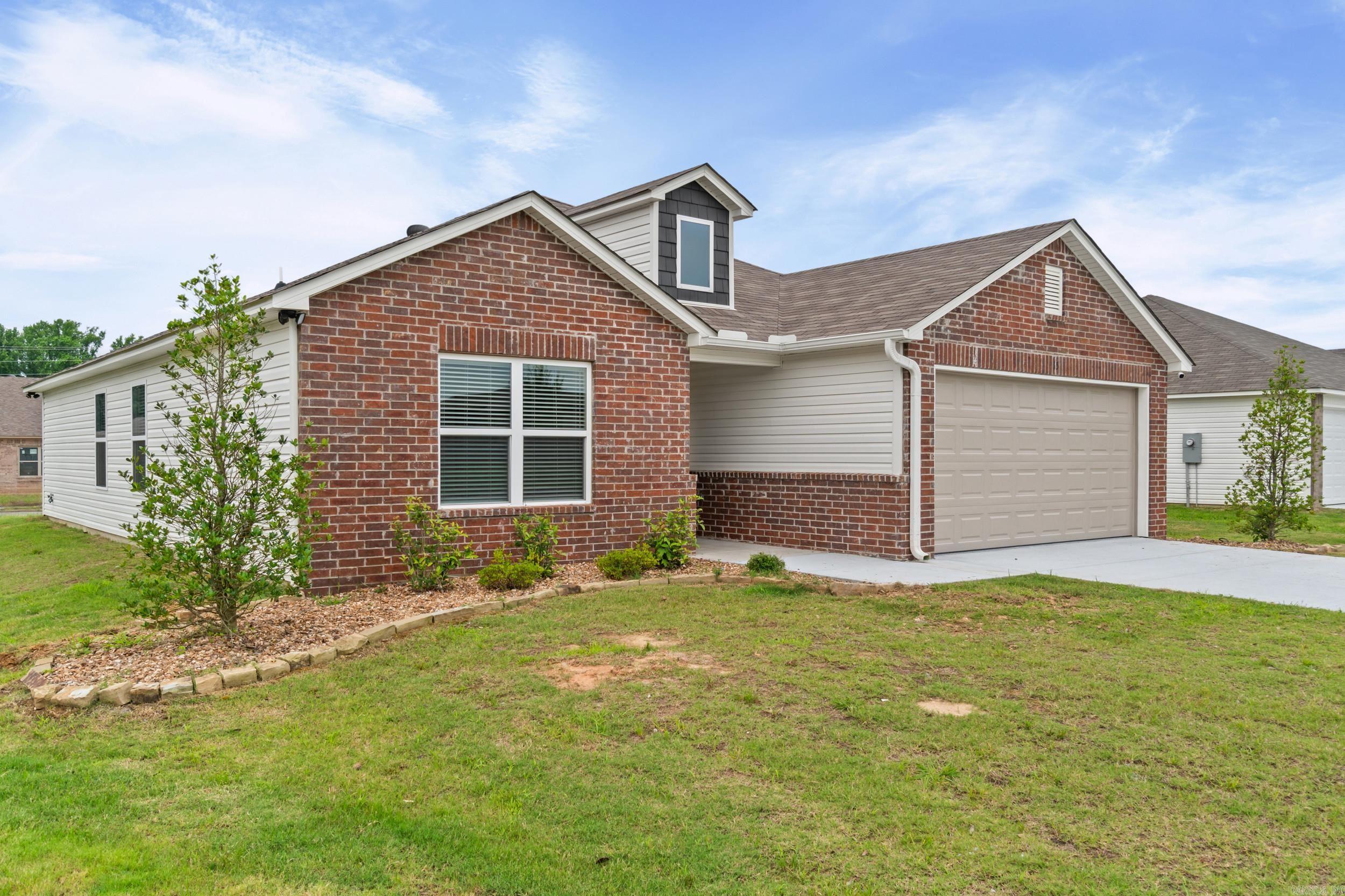 DEERFIELD ESTATES - Residential