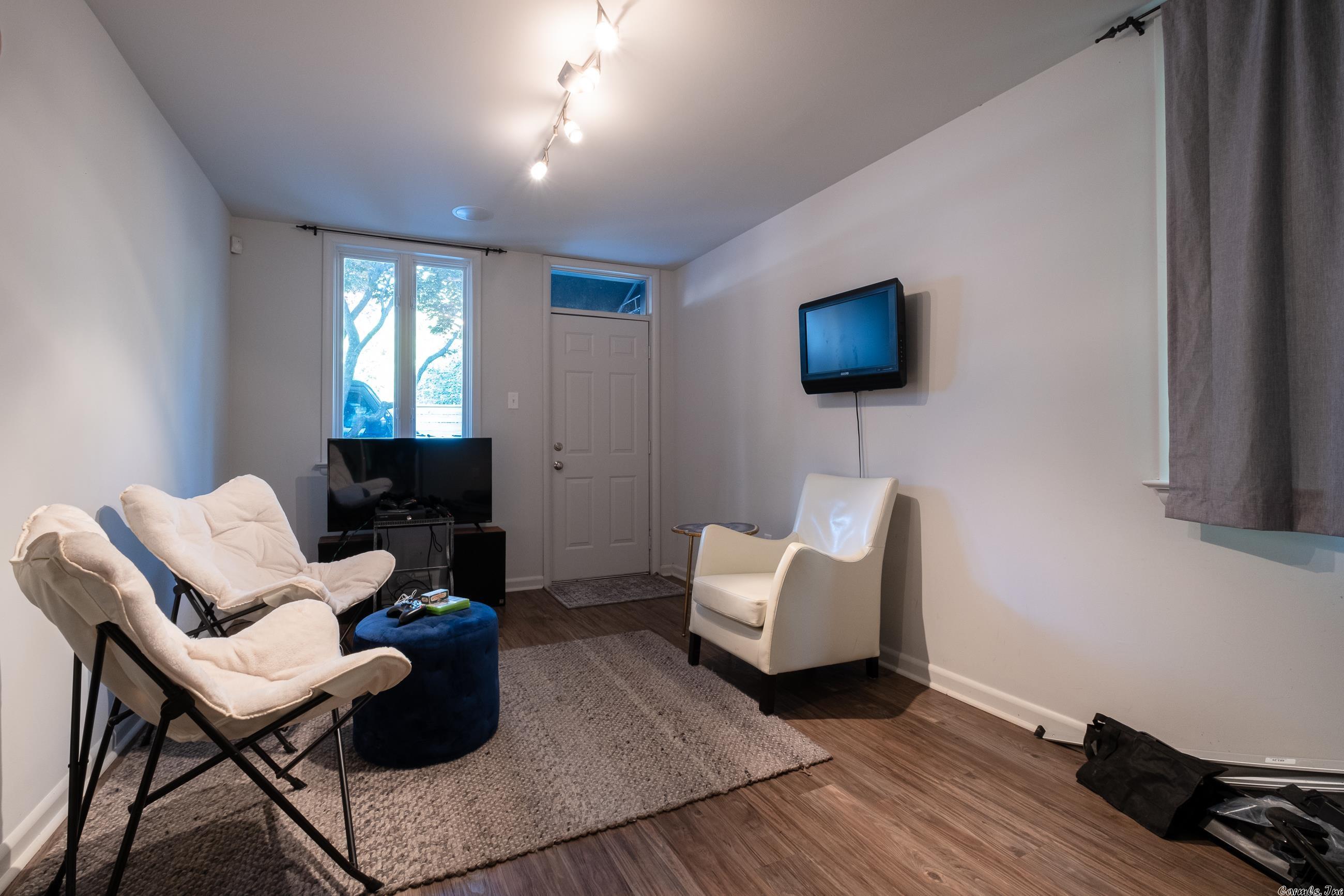 PROSPECT TERRACE - Residential