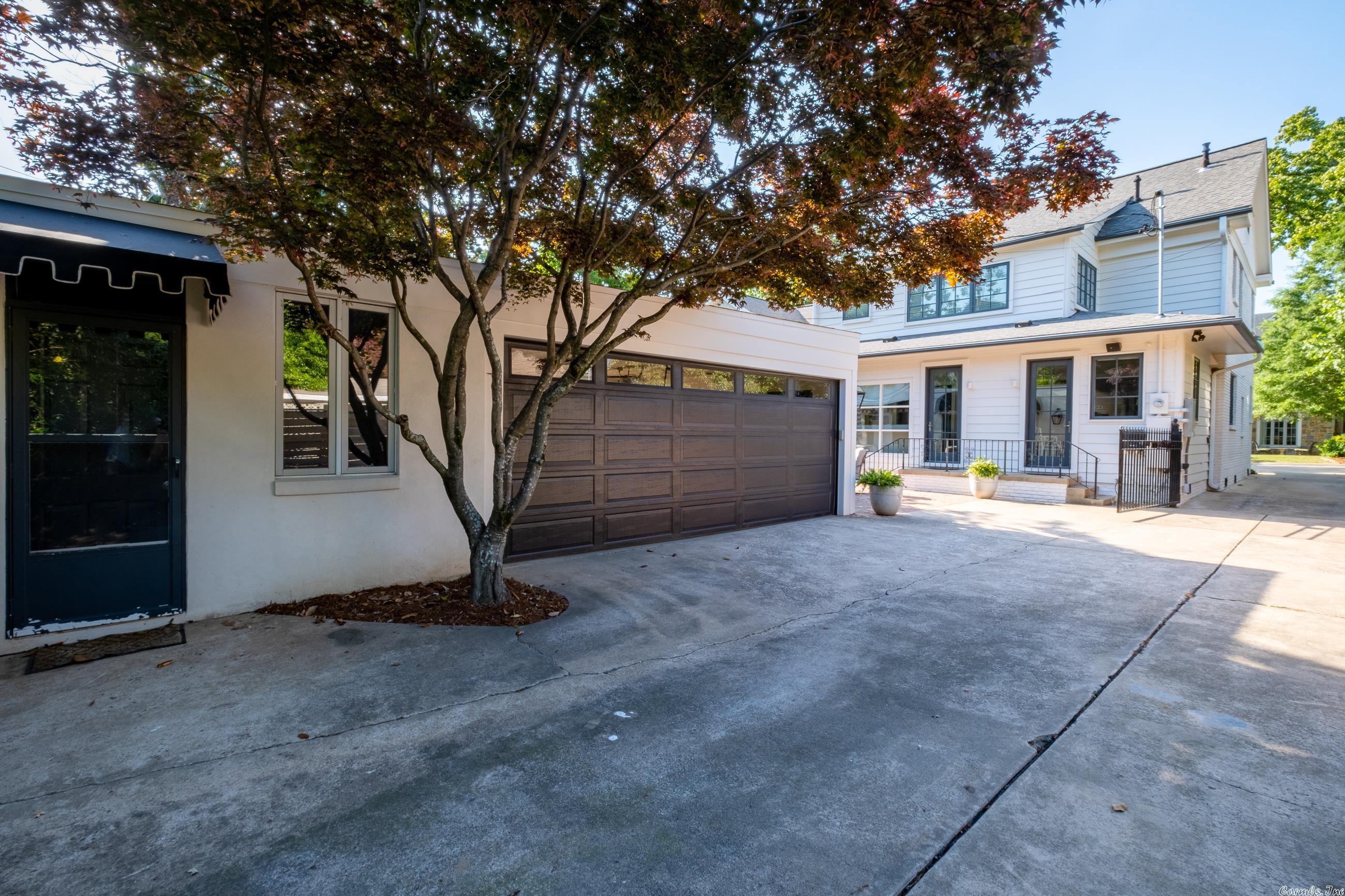 PROSPECT TERRACE - Residential