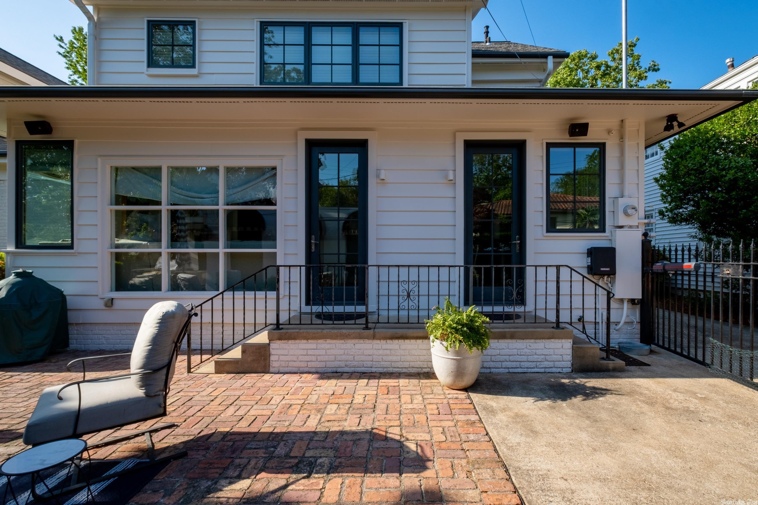 PROSPECT TERRACE - Residential