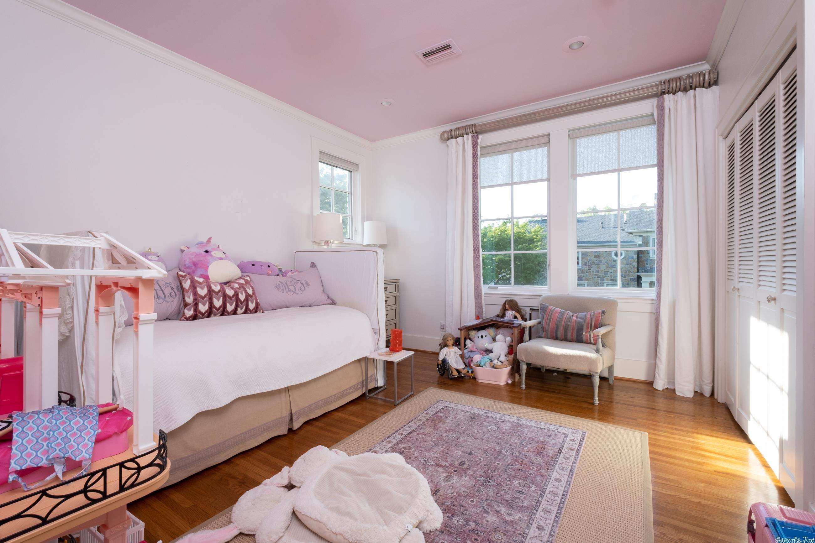 PROSPECT TERRACE - Residential
