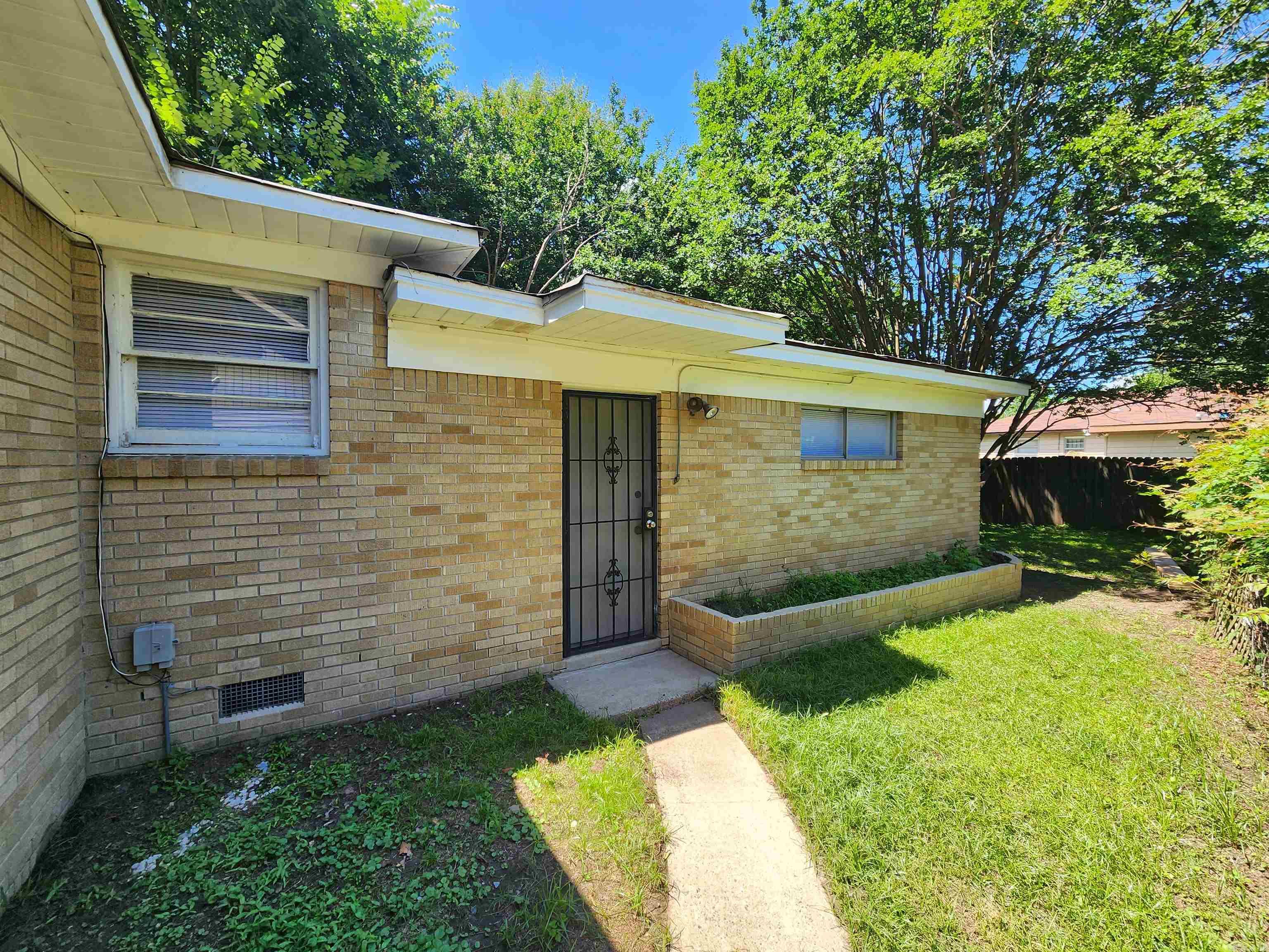 PROTHRO - Residential