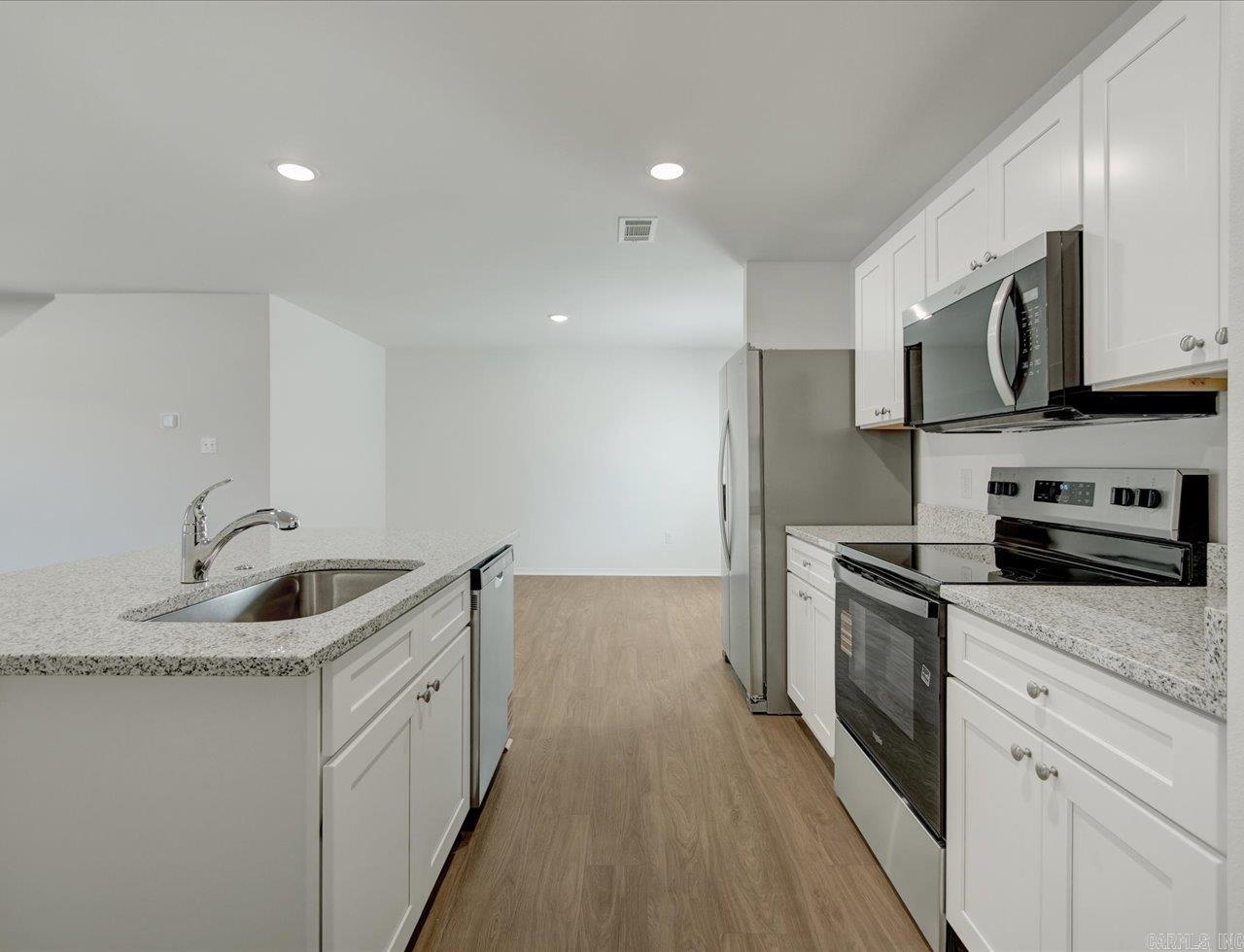 MOONLIGHT MEADOWS PHASE 1 - Residential