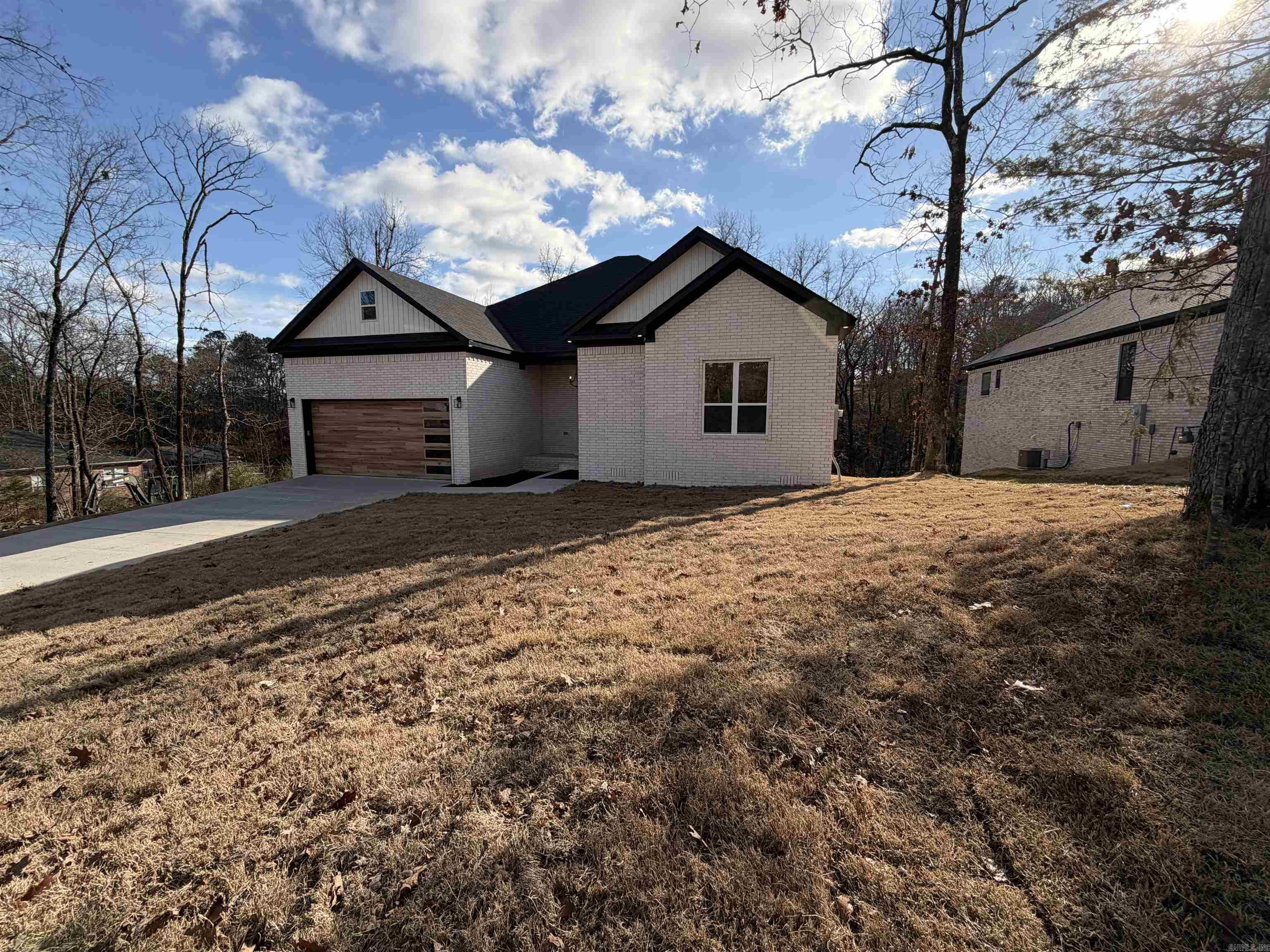 ROSE CREEK - Residential