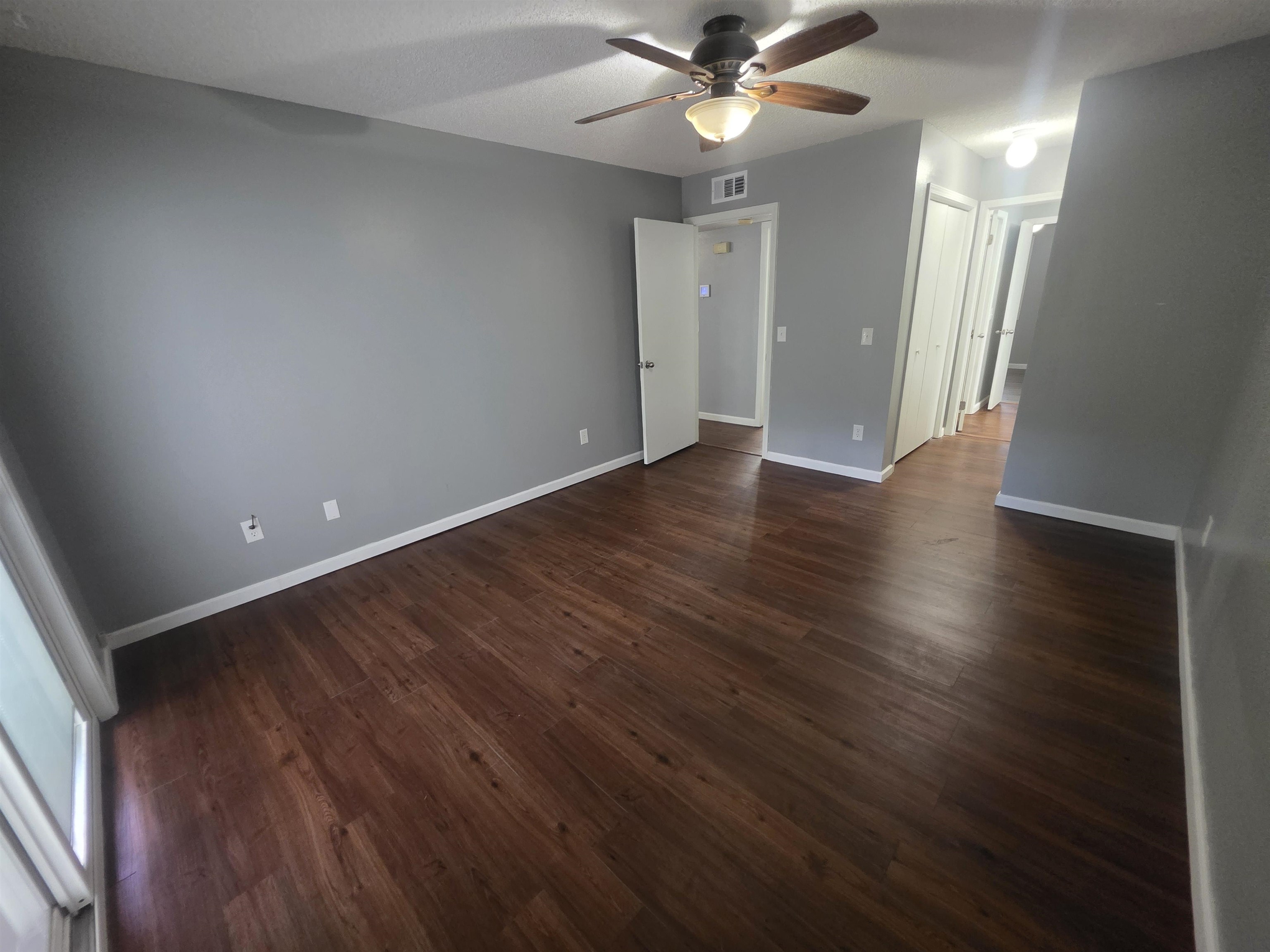 CHEROKEE COURTS - Residential