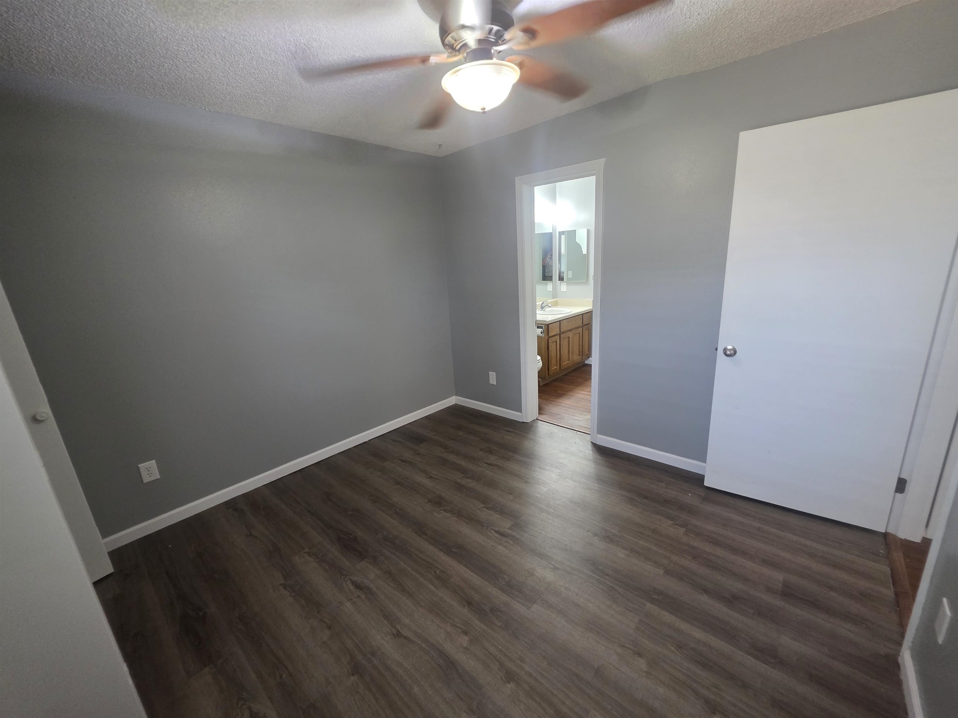 CHEROKEE COURTS - Residential