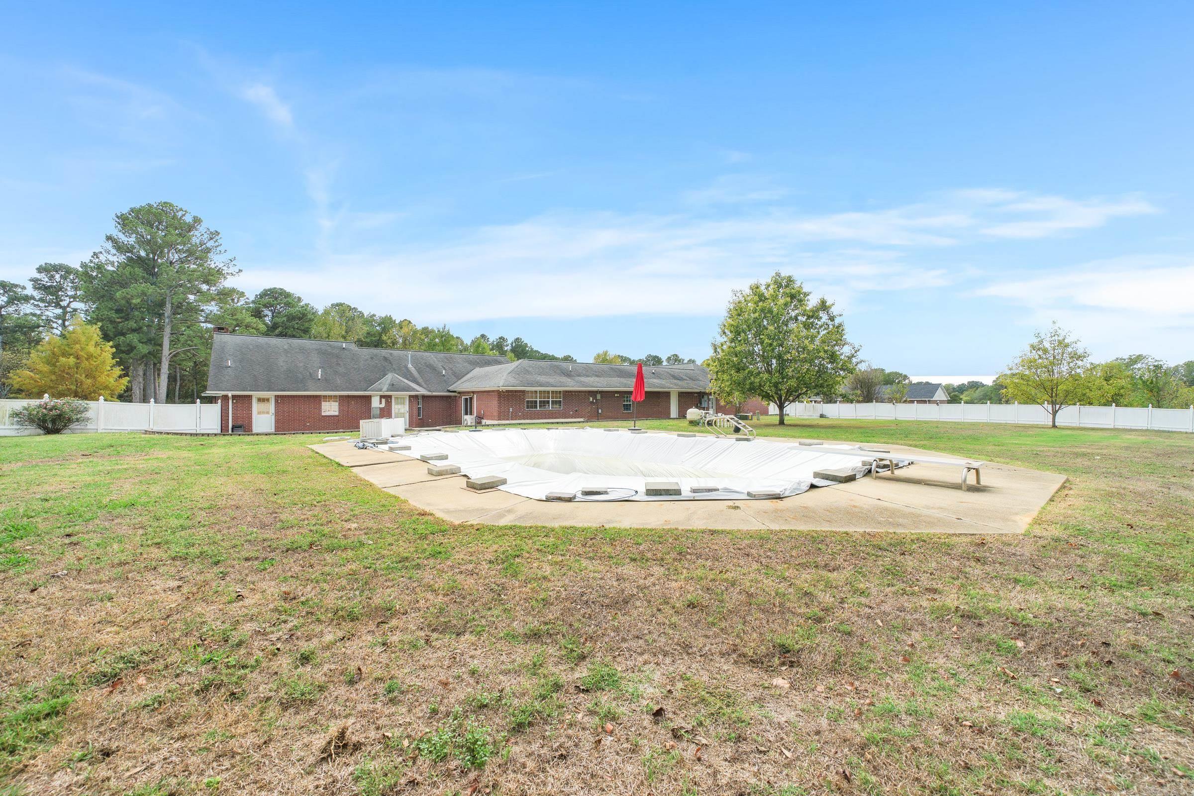 Long Meadow - Residential