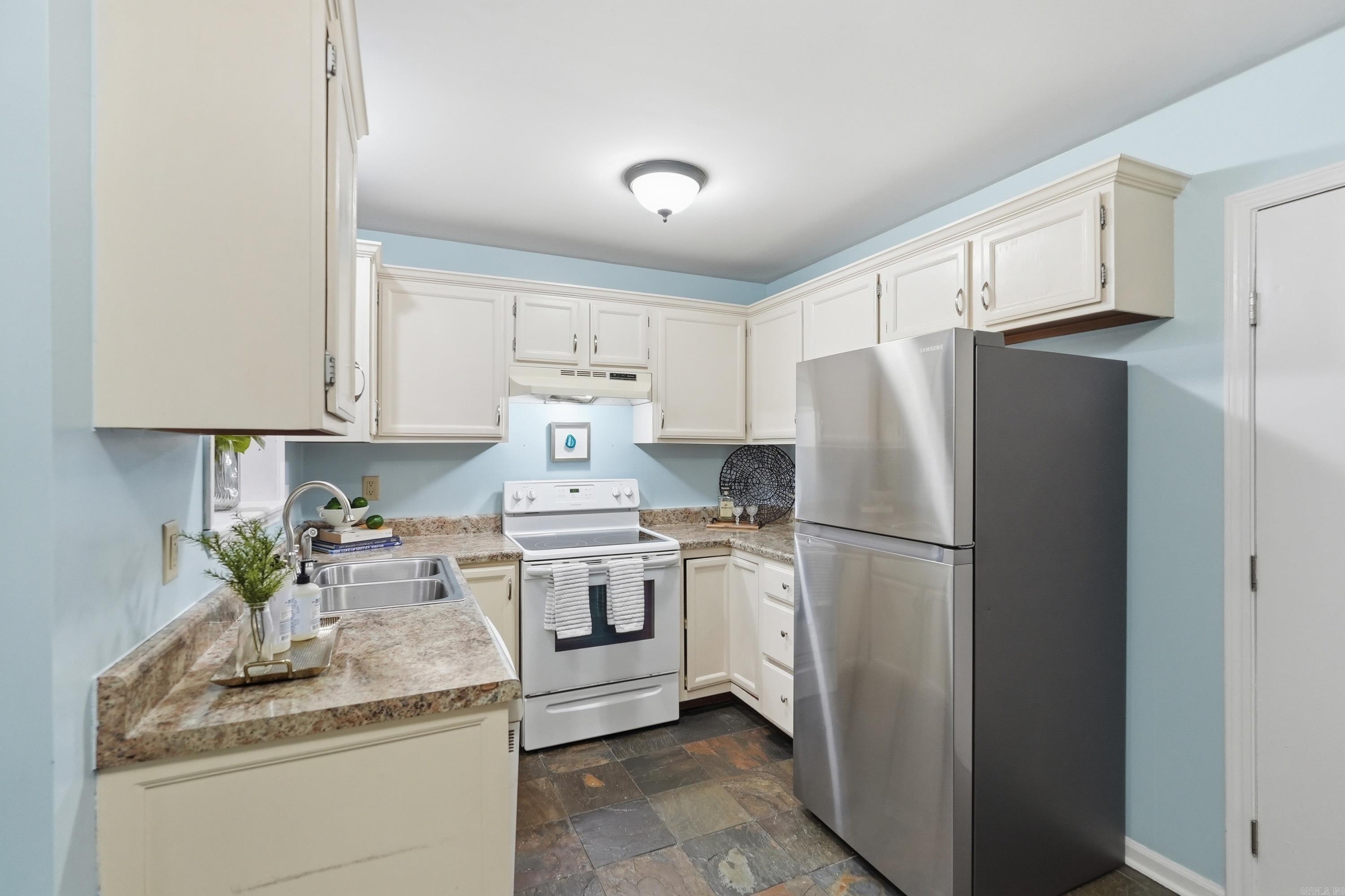 POINT WEST ADDN - Residential