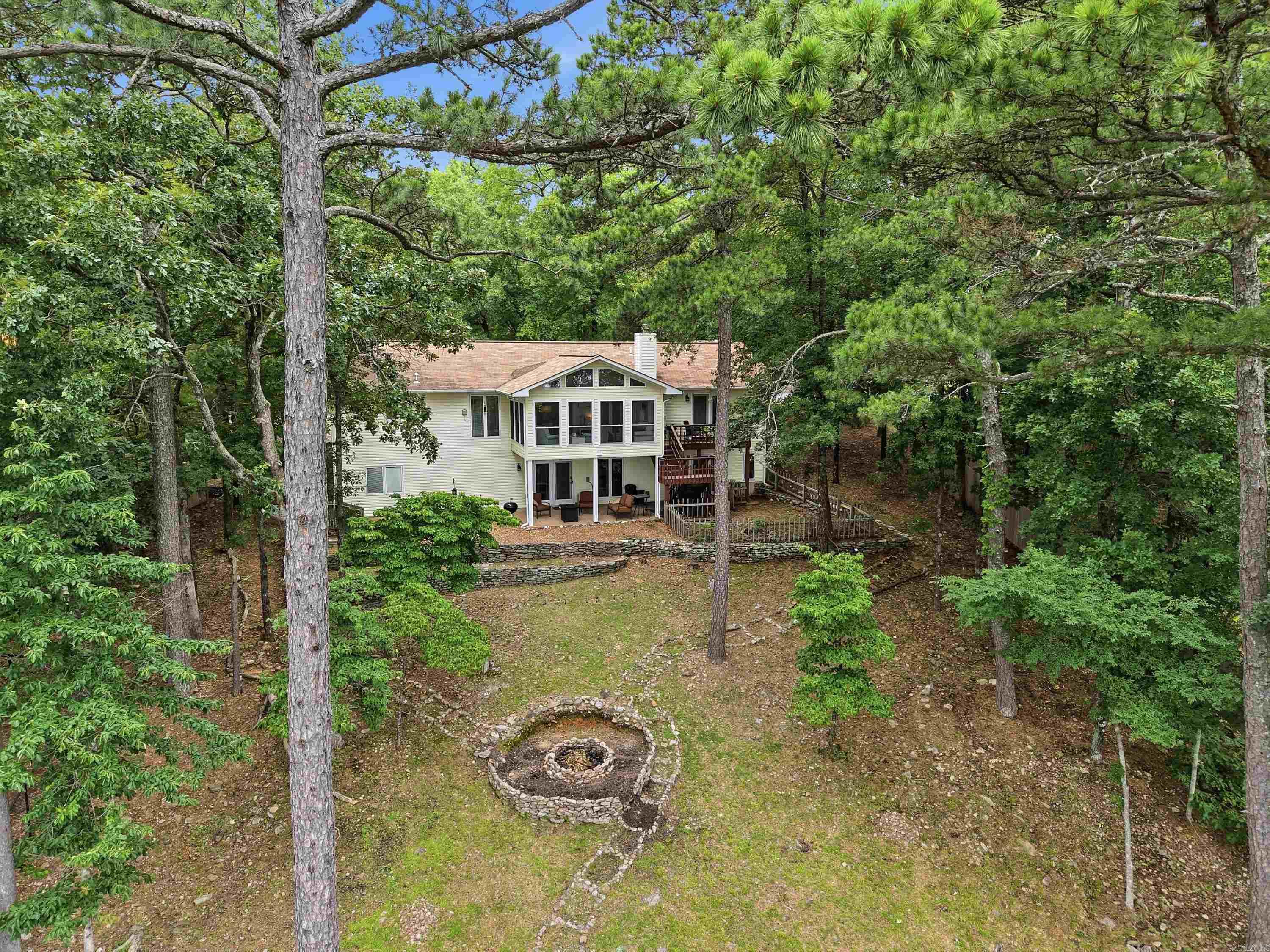 INDIAN HILLS - Residential