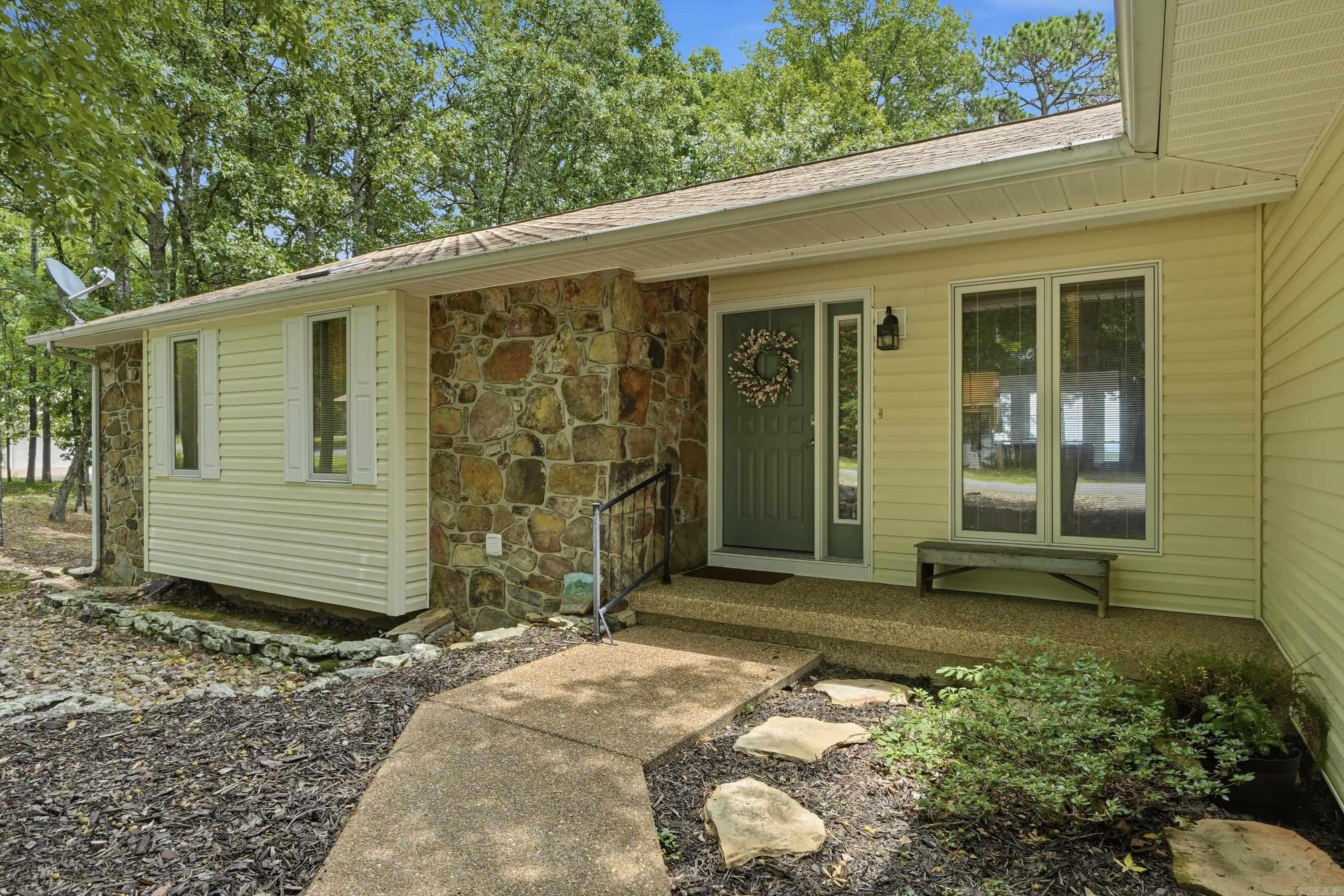 INDIAN HILLS - Residential