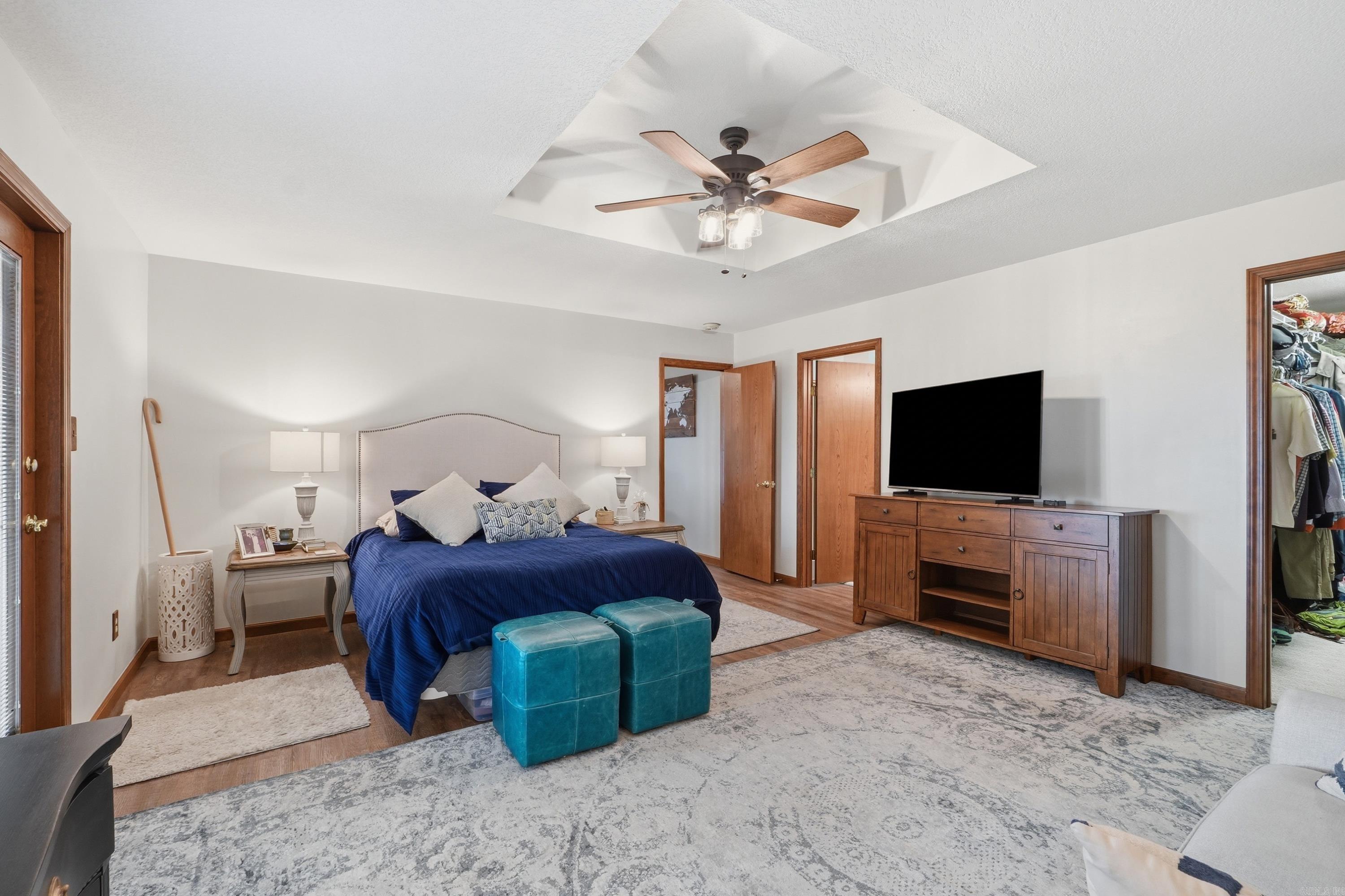 INDIAN HILLS - Residential