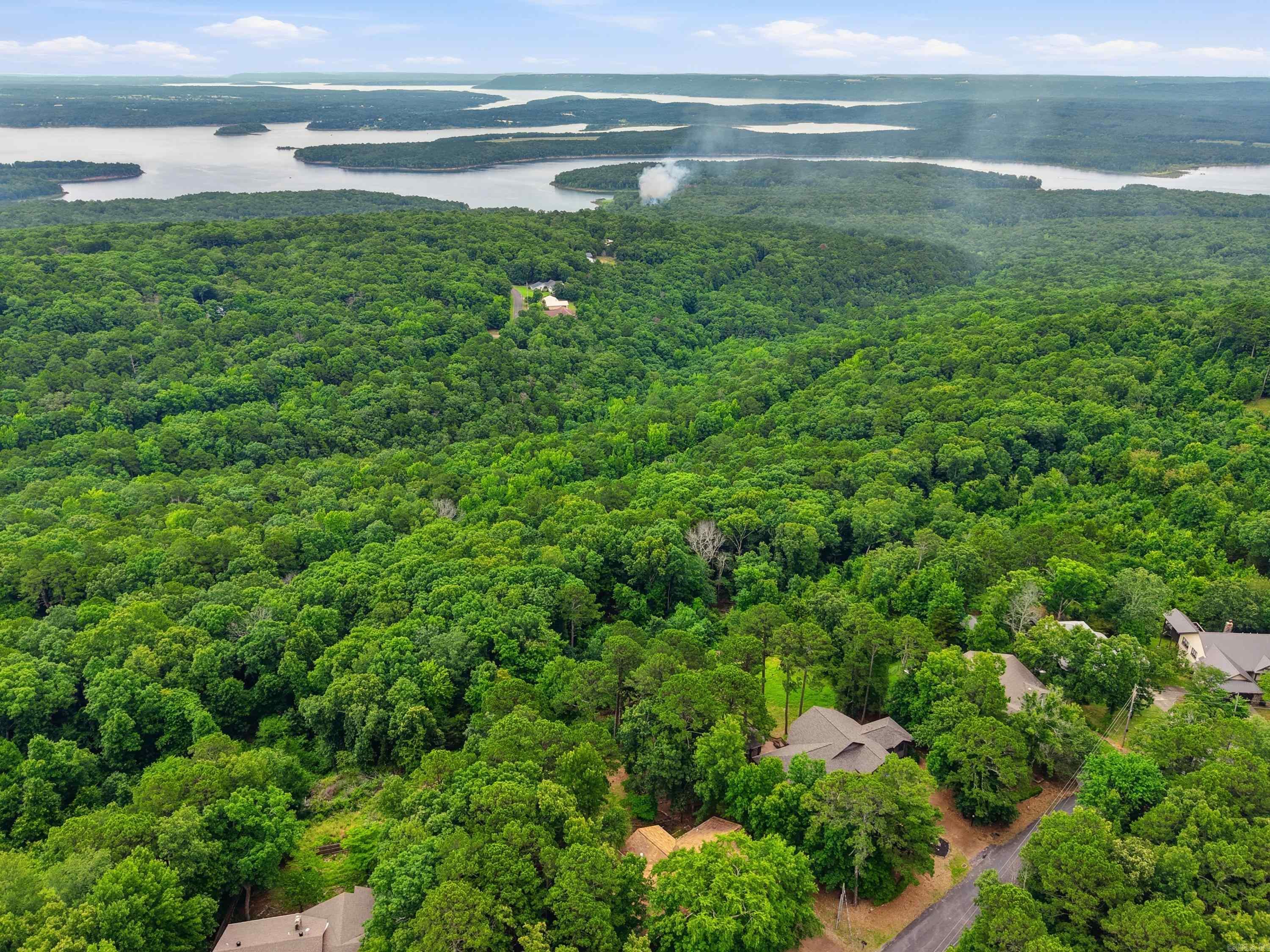 INDIAN HILLS - Residential