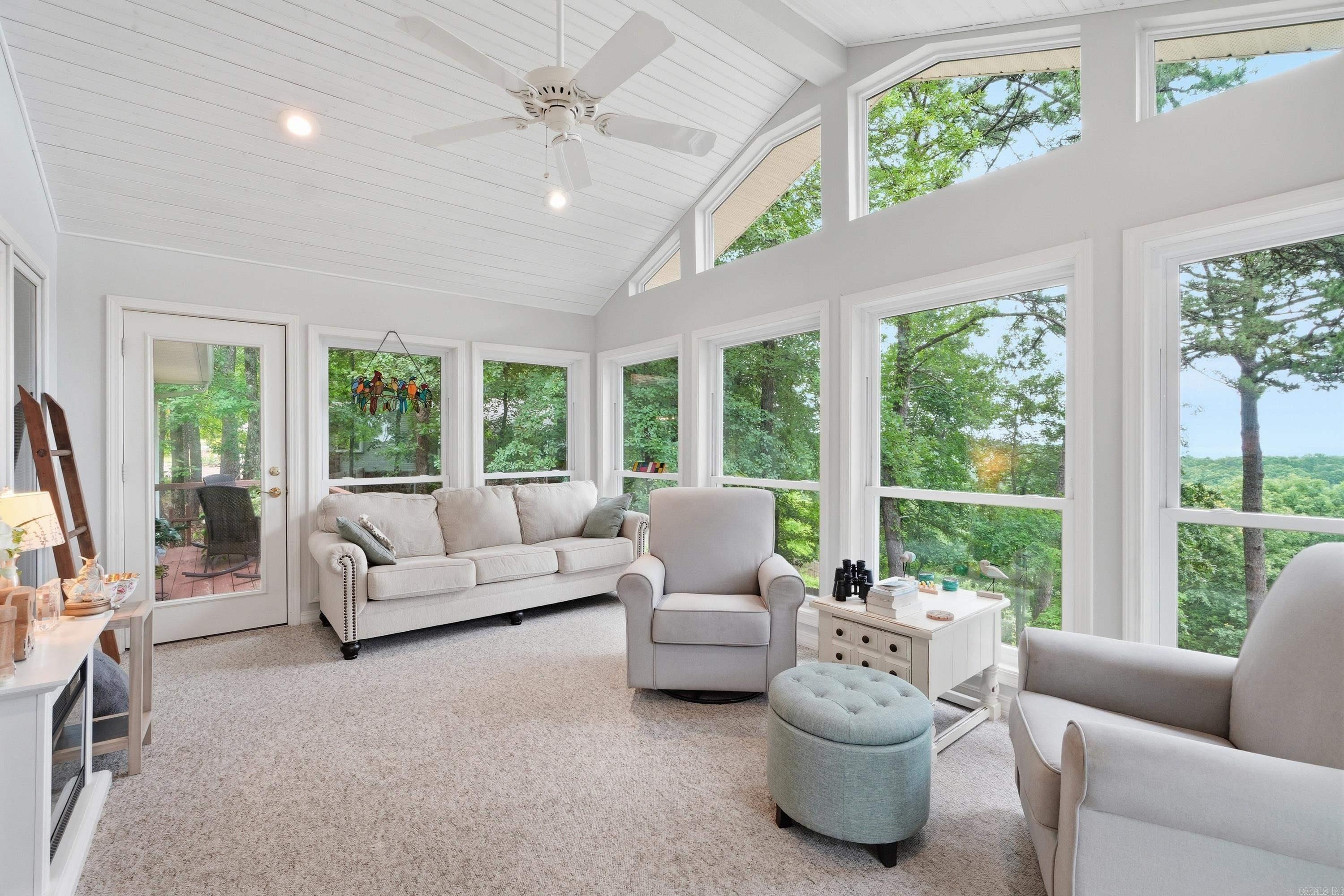 INDIAN HILLS - Residential