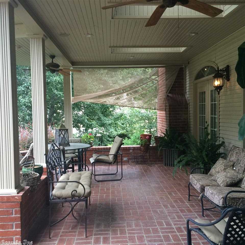 COUNTRY CLUB OF ARK THE - Residential