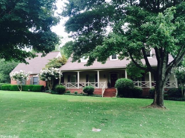 COUNTRY CLUB OF ARK THE - Residential