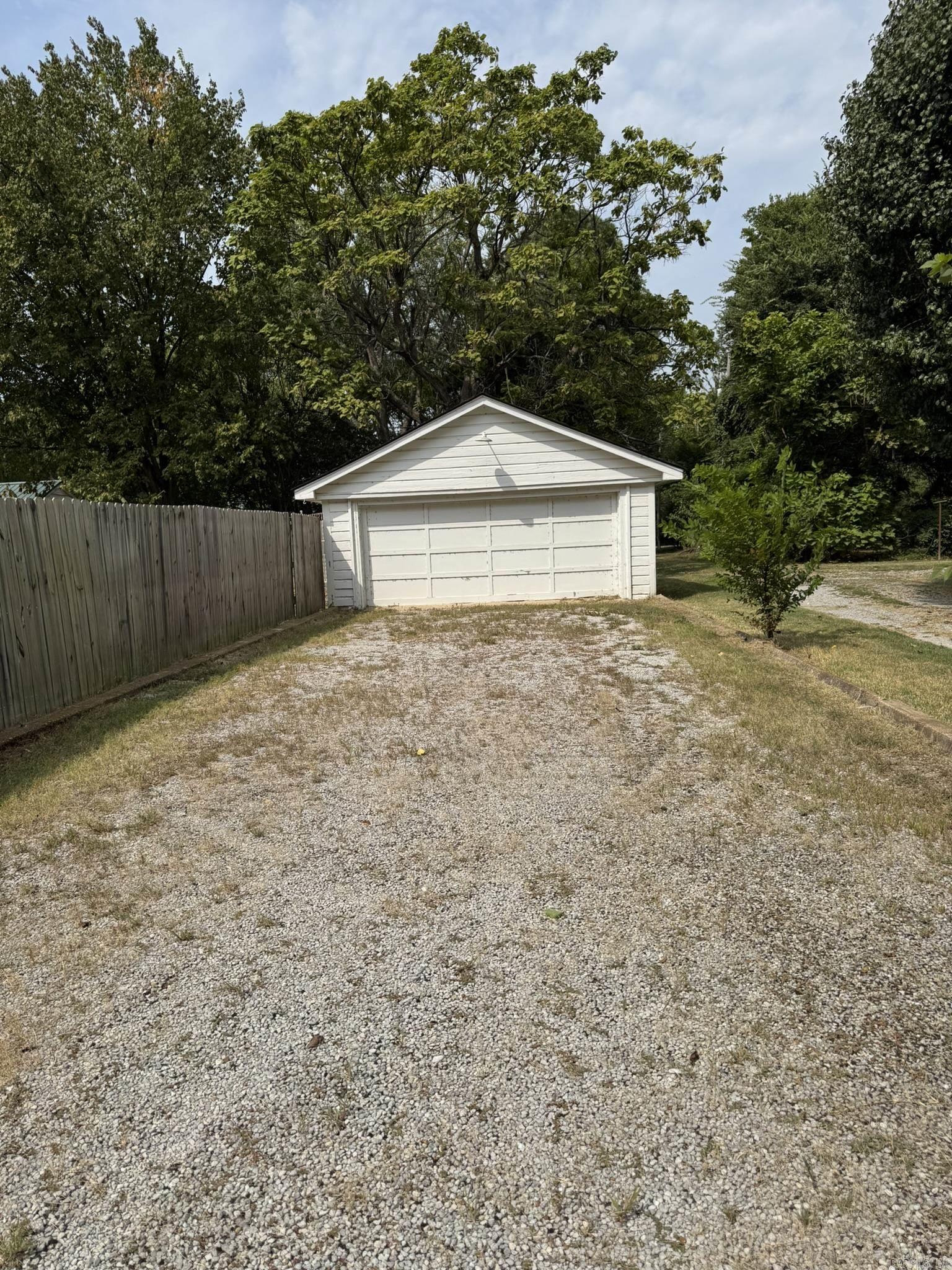 Tri Vista - Residential