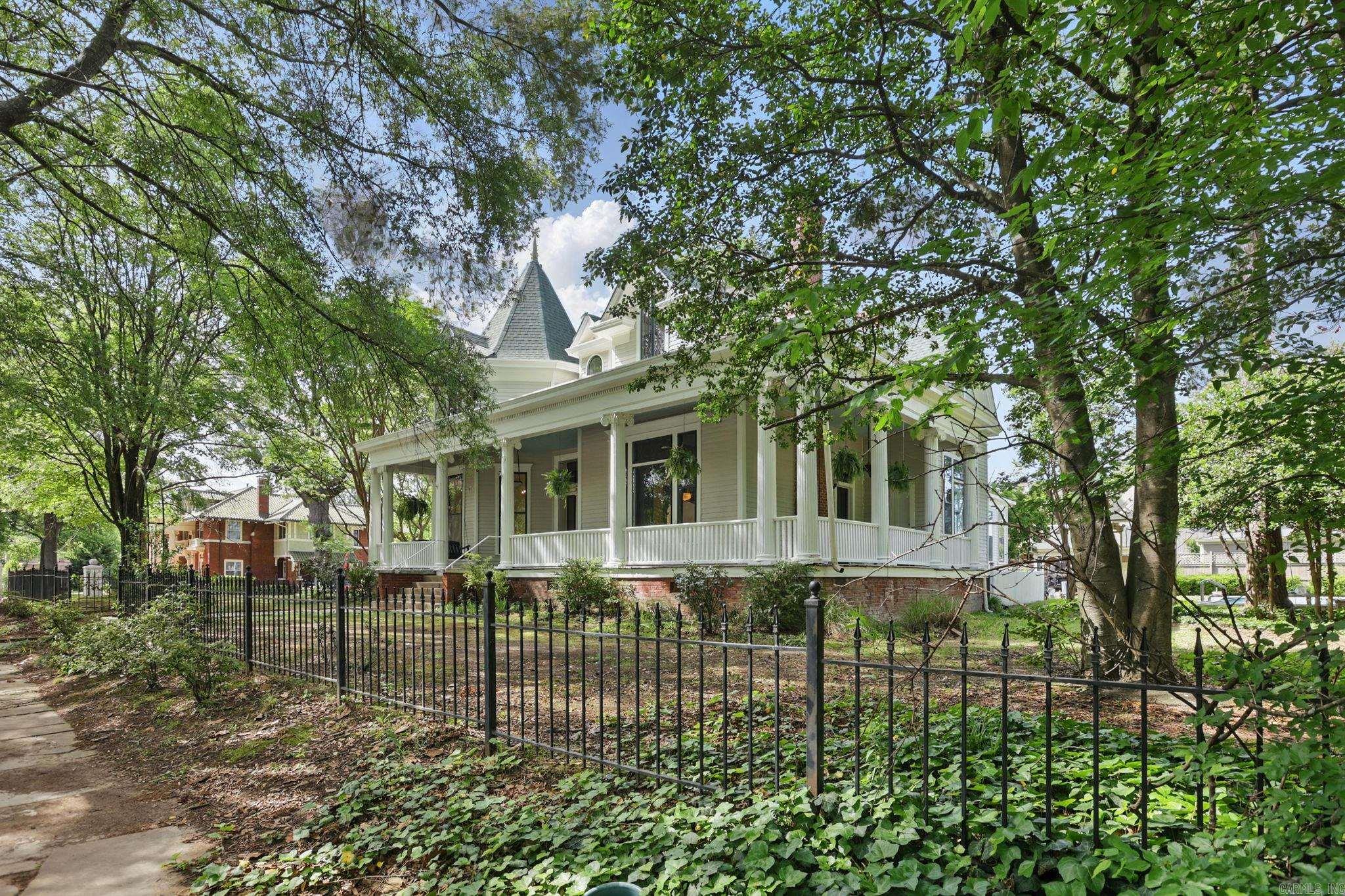 CITY OF LR L10 - Residential