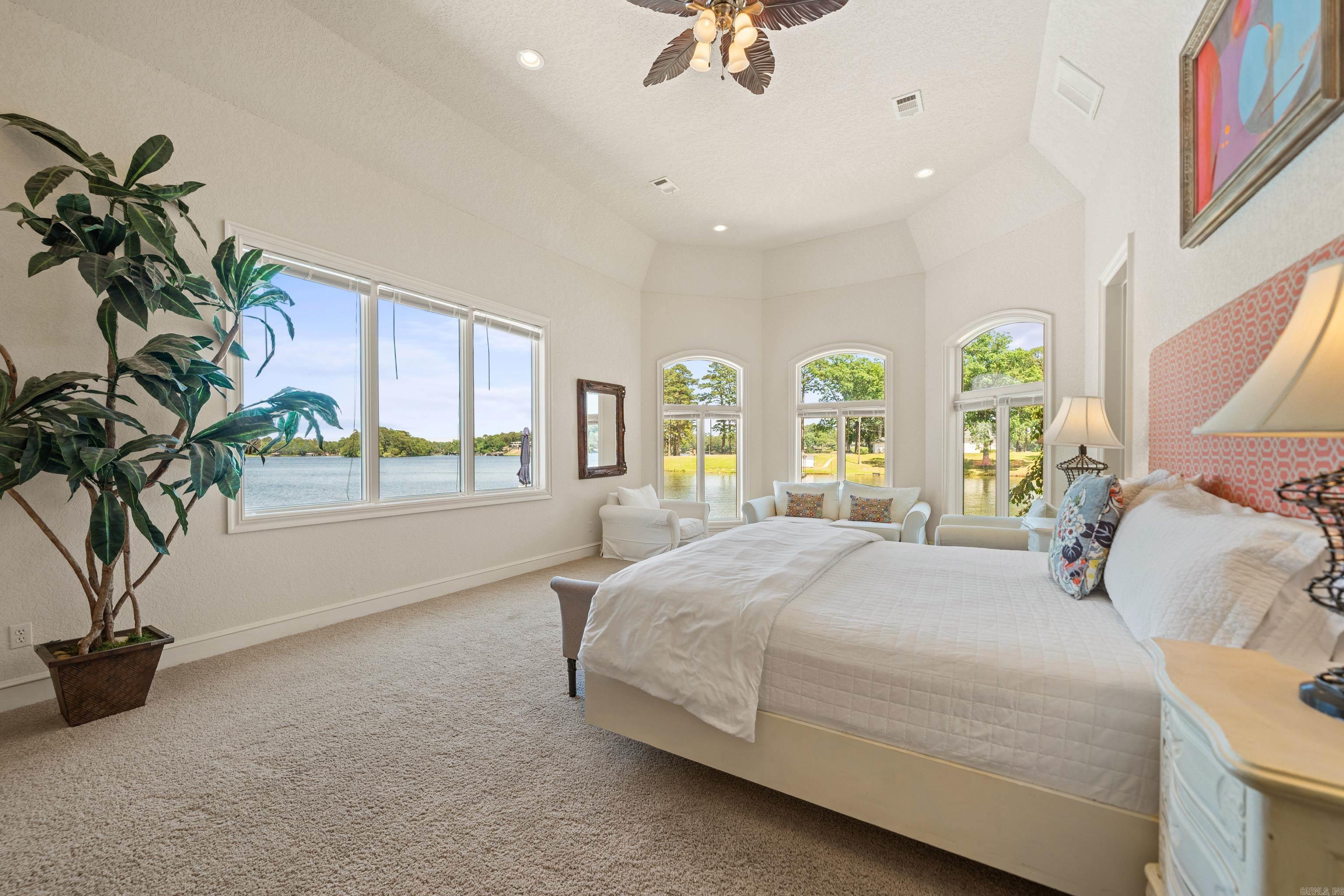 Lake View - Residential
