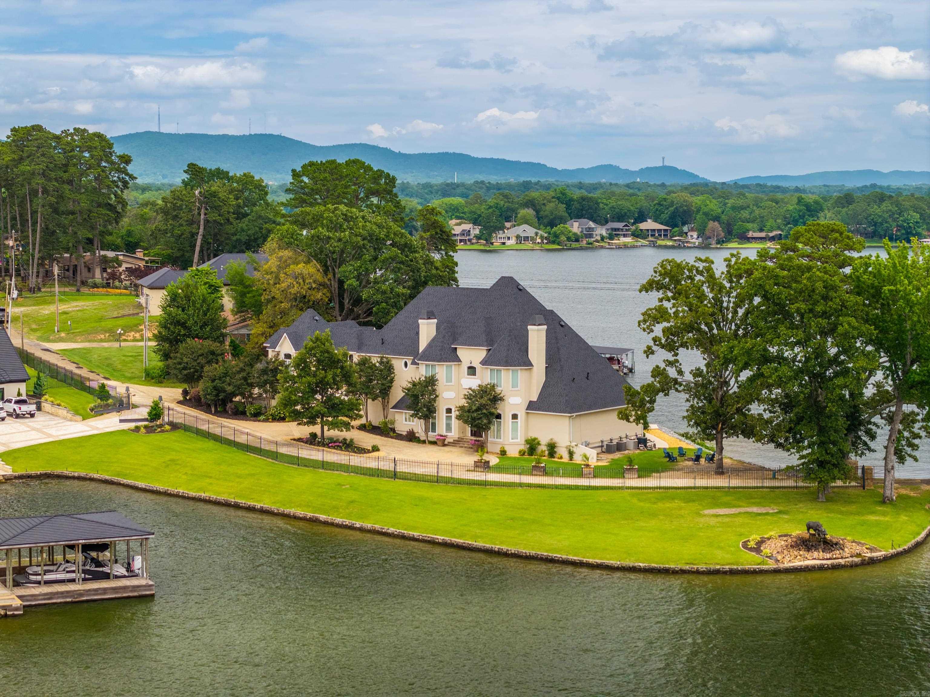Lake View - Residential