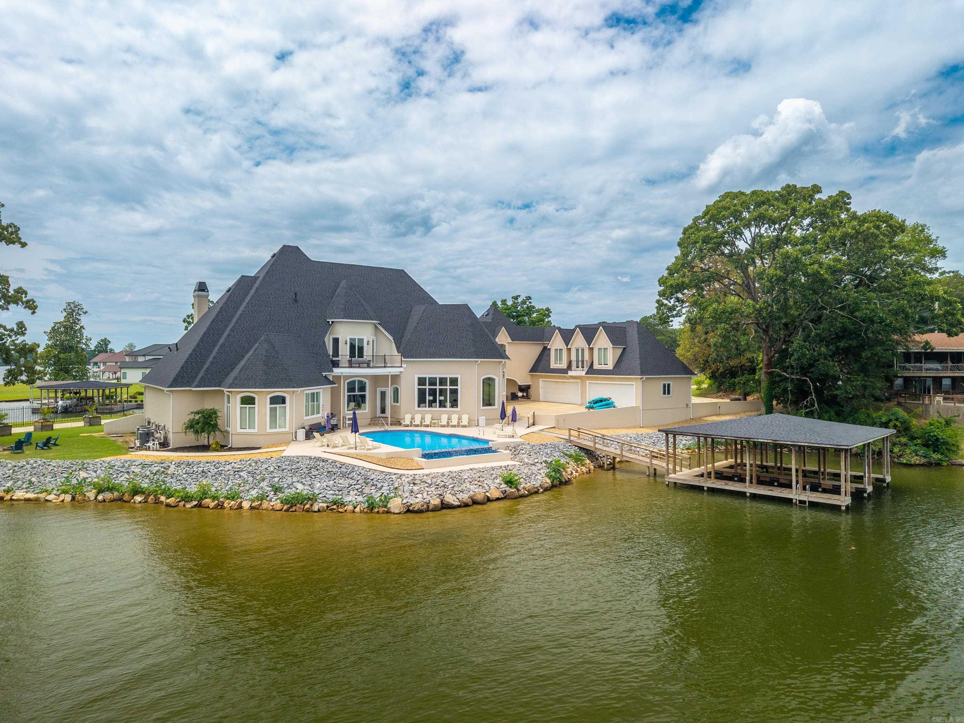 Lake View - Residential