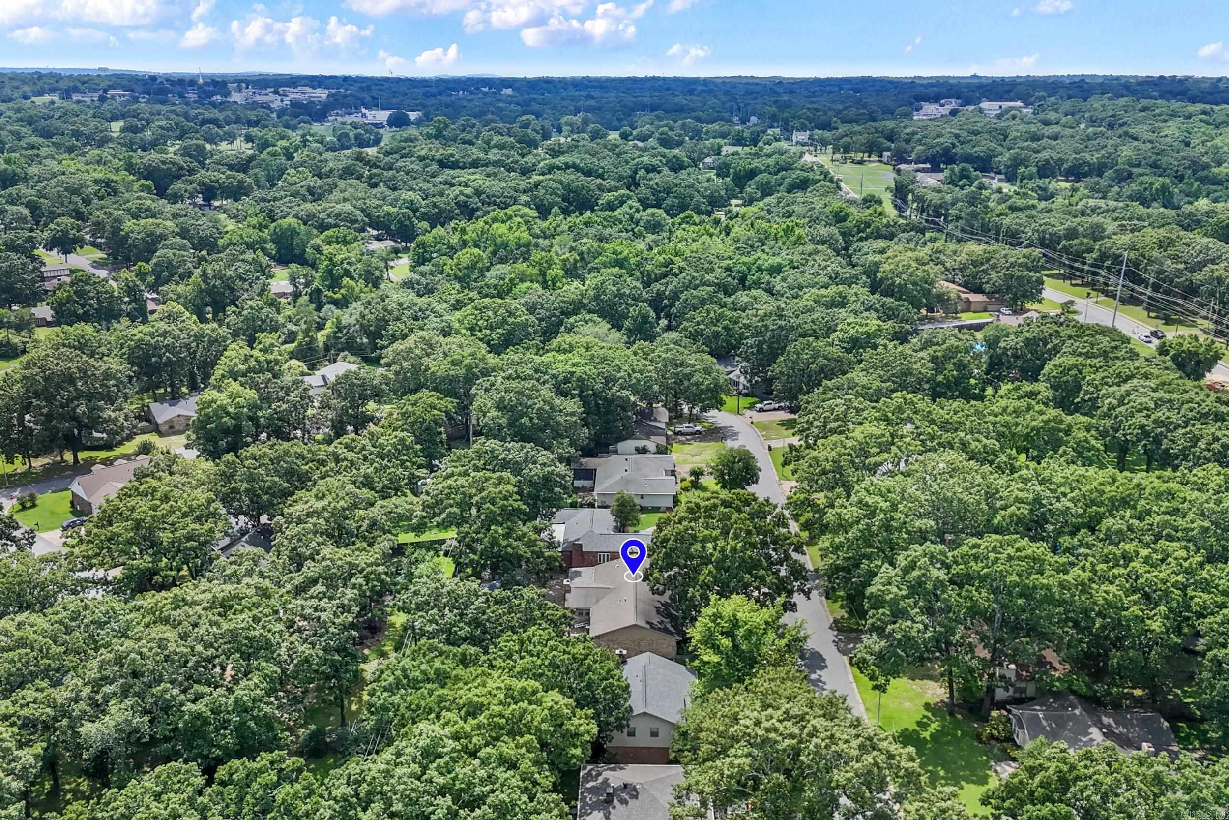 COUNTRY CLUB PARK - Residential